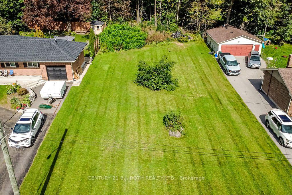 12A Ottaway Avenue