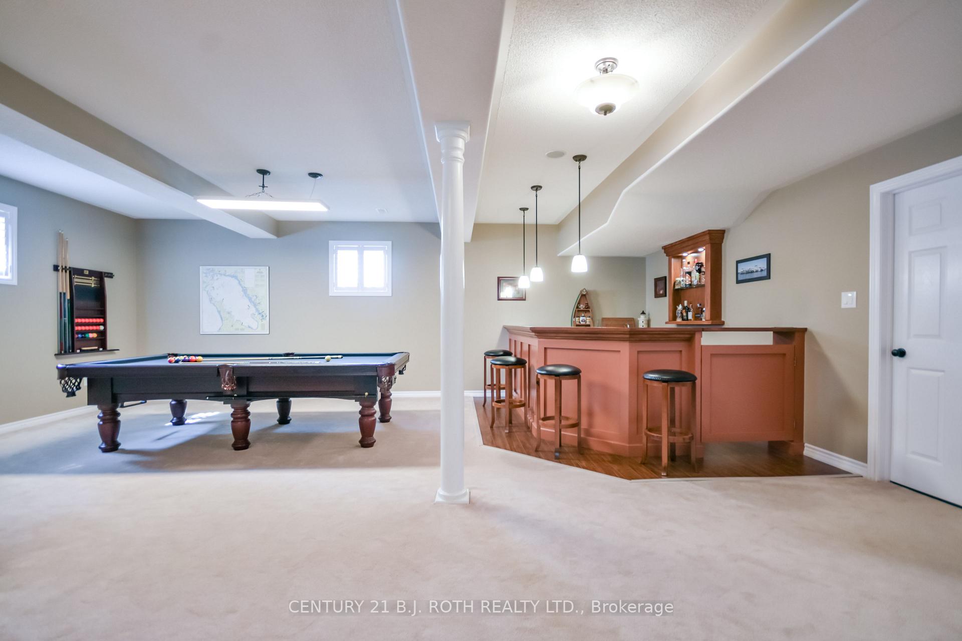 1 SILVERSANDS Crescent