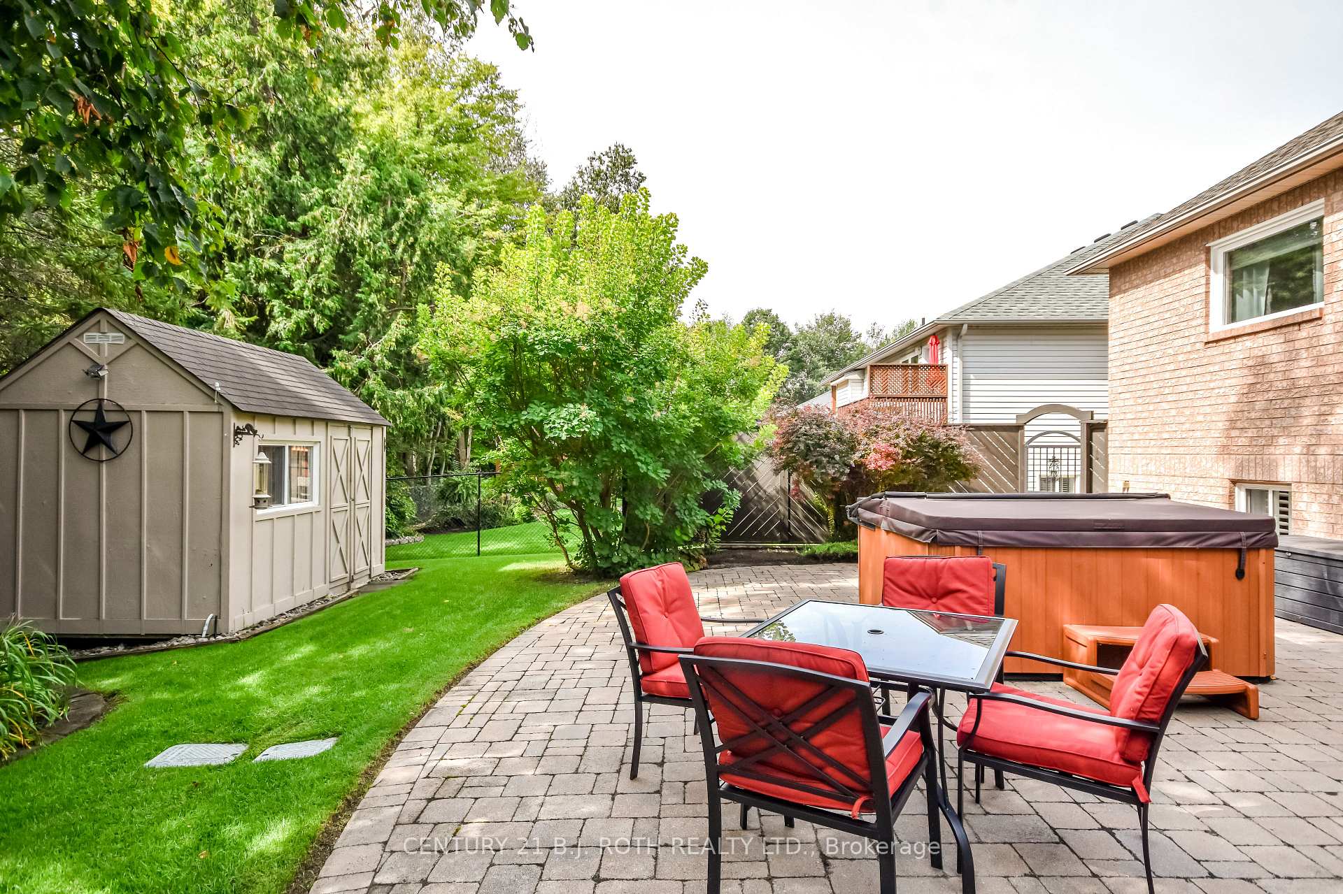 1 SILVERSANDS Crescent