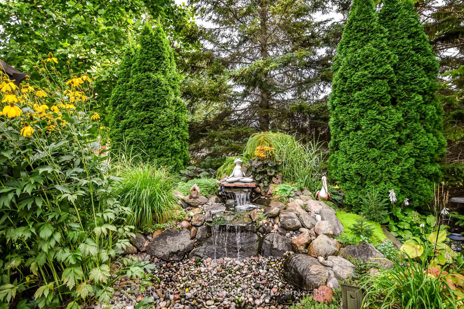 1 SILVERSANDS Crescent