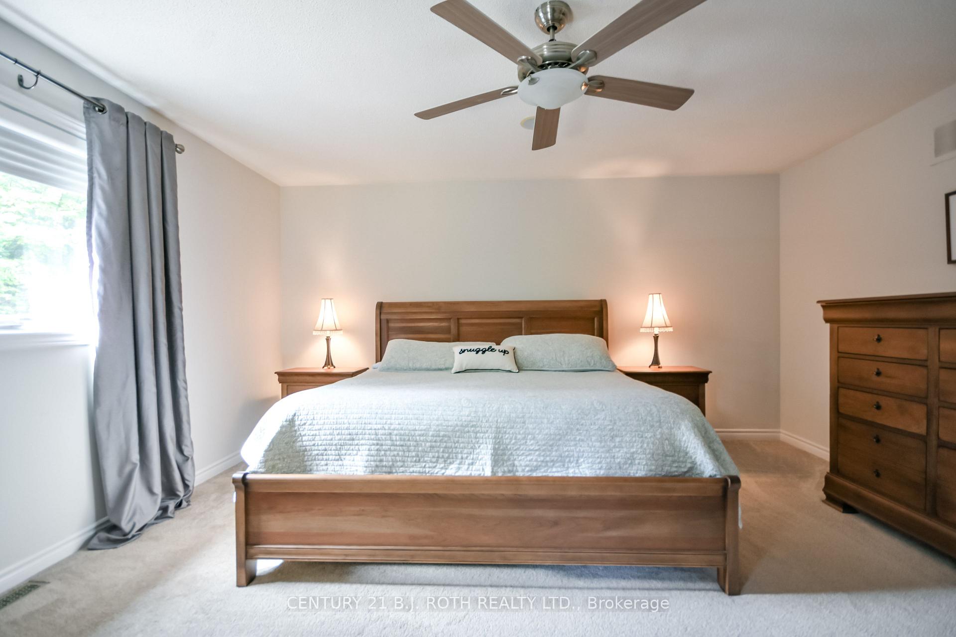 1 SILVERSANDS Crescent