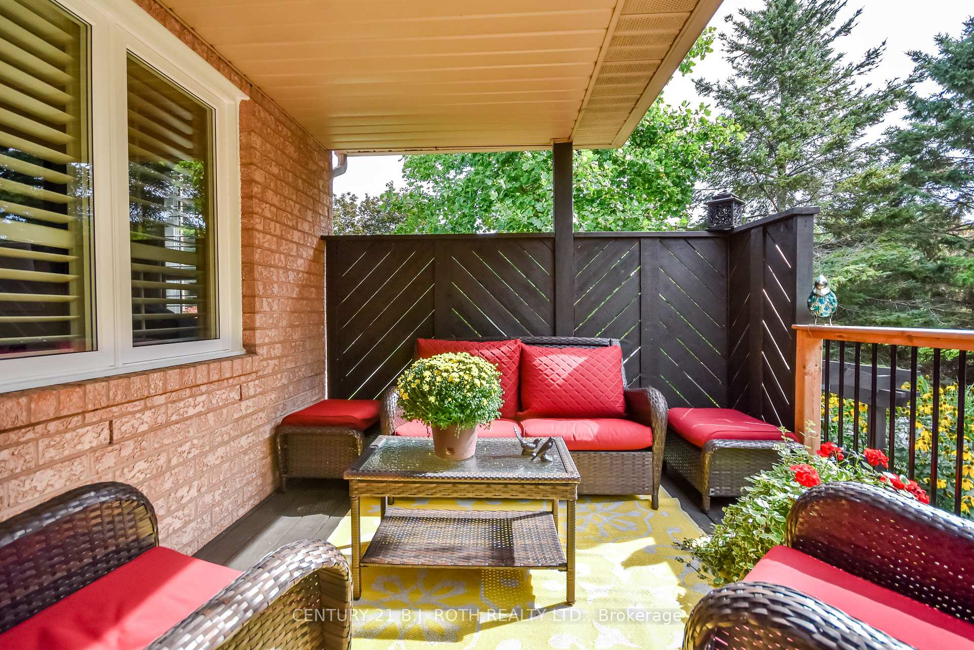 1 SILVERSANDS Crescent