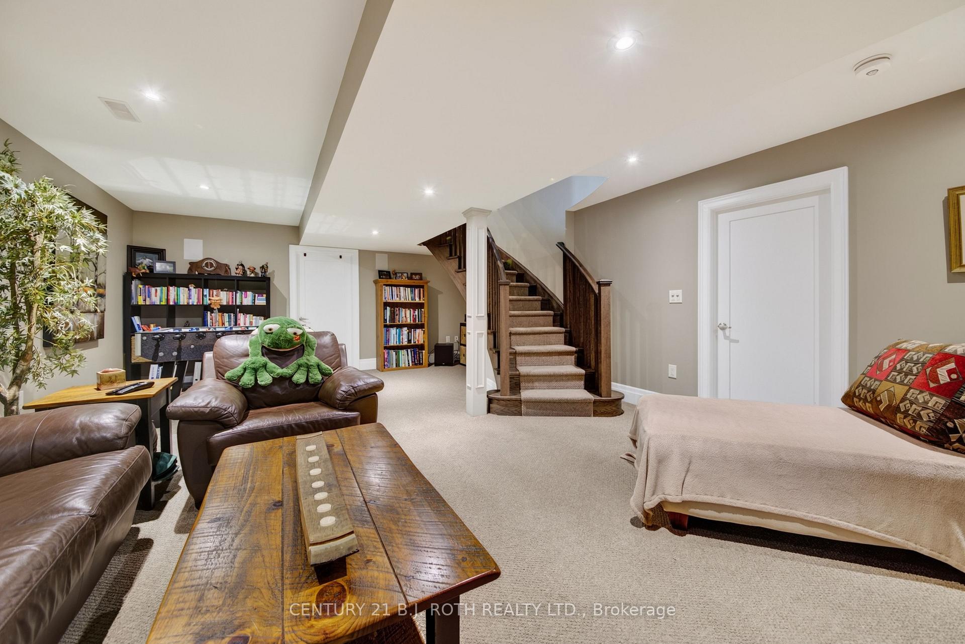 3306 Summerhill Way