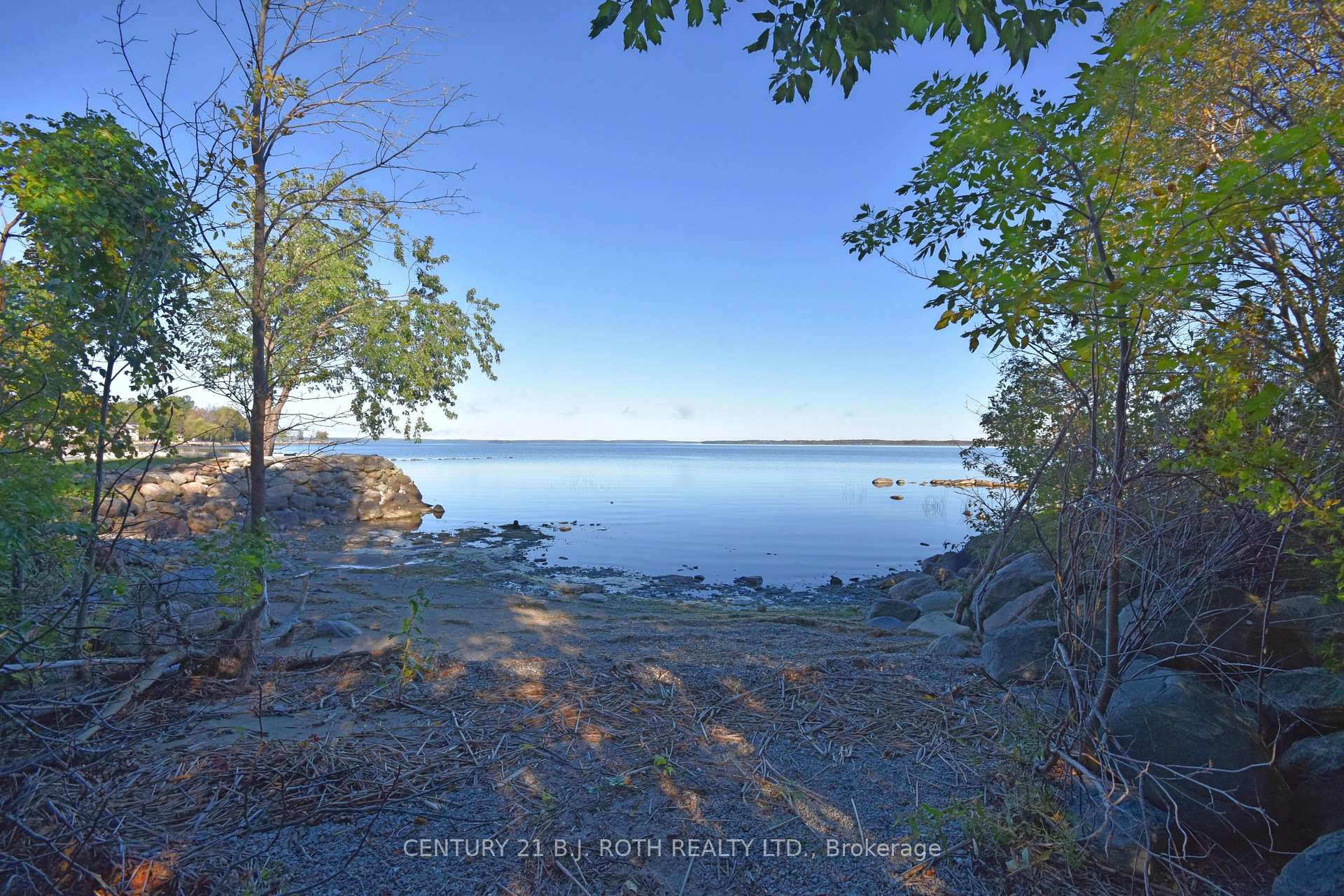 263 Robin's Point Road