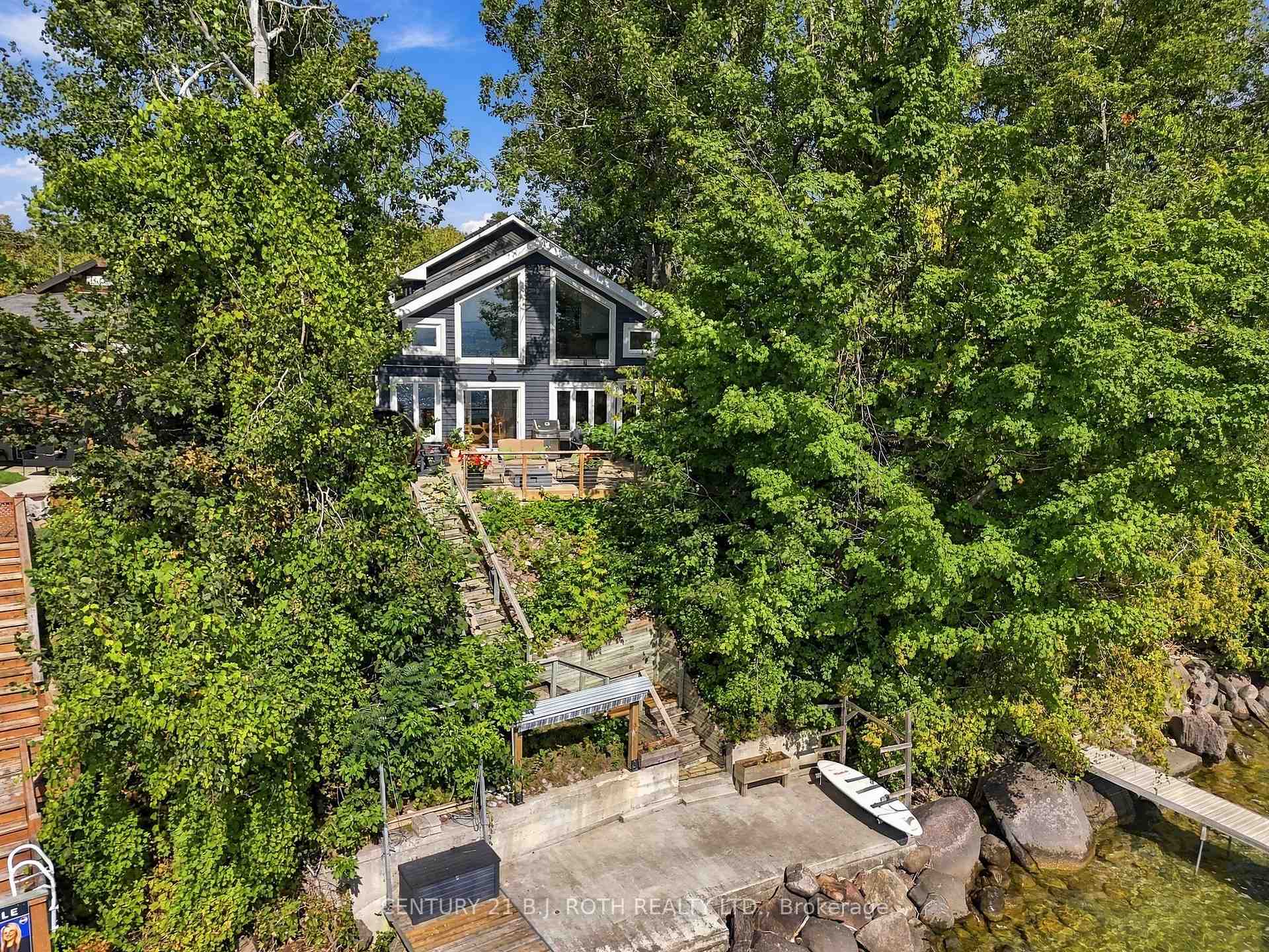 19 Stanley Avenue