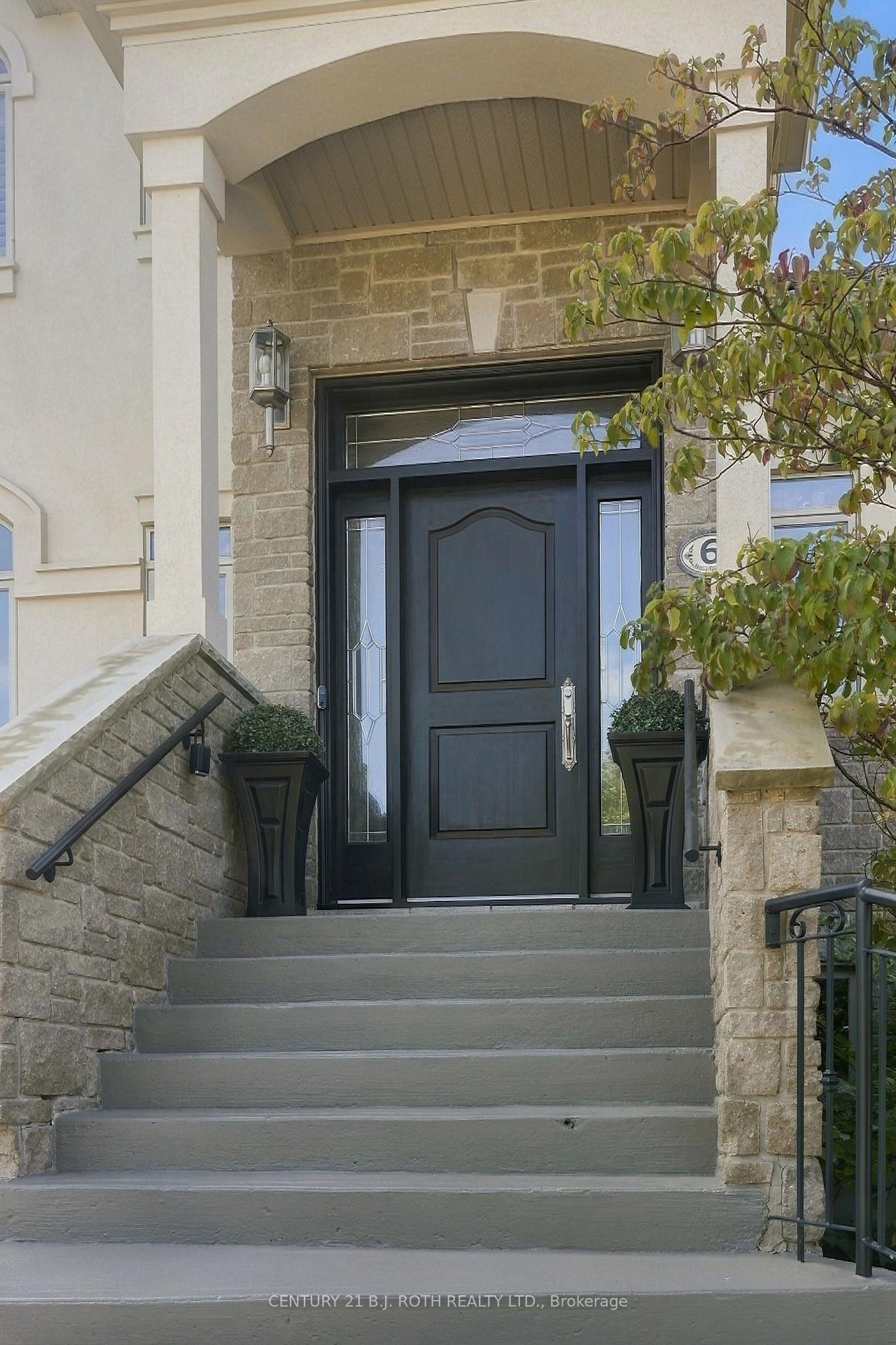 6 Orsi Court