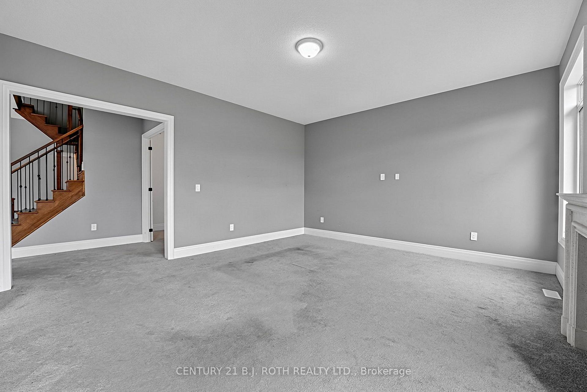 55 Sanford Circle