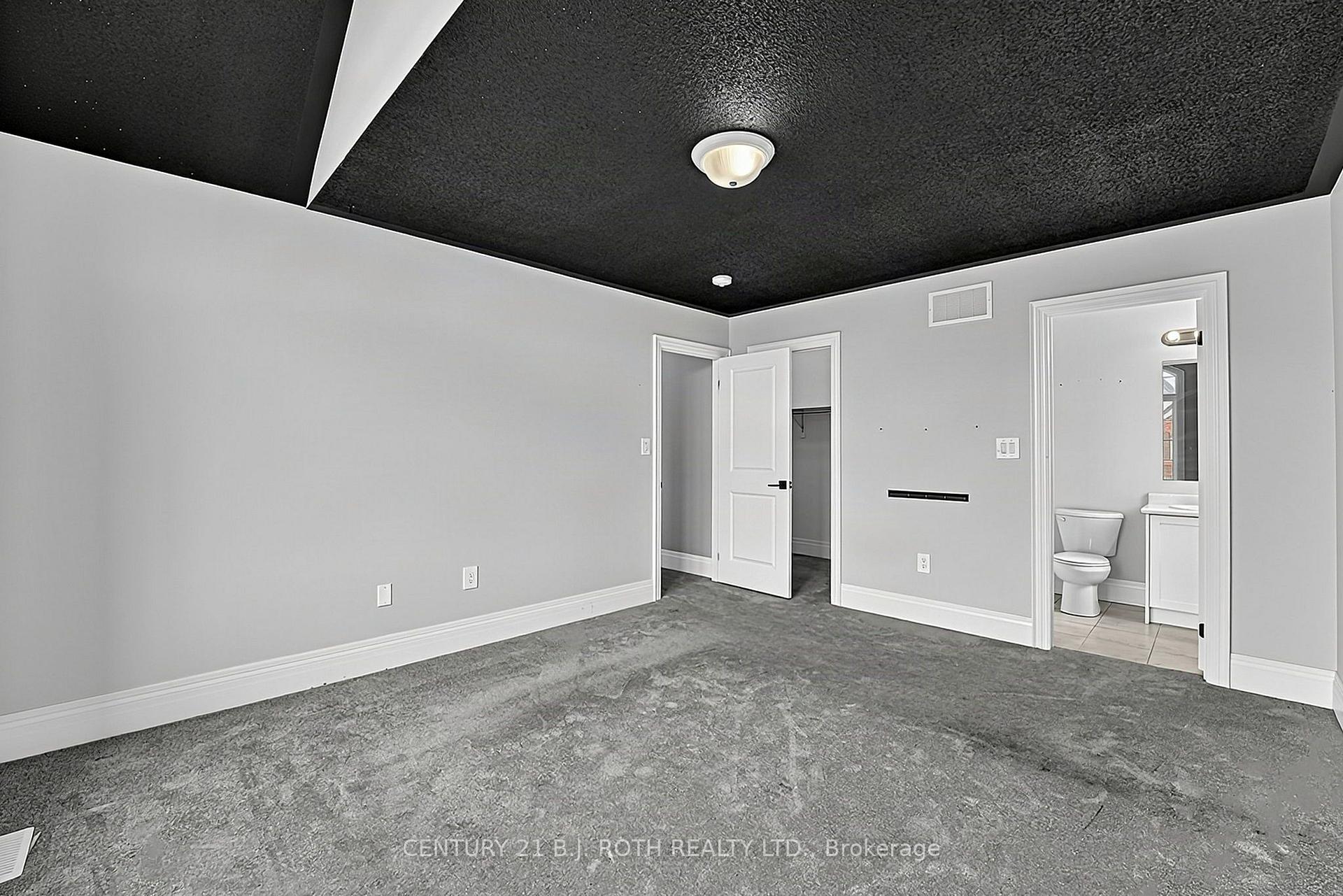 55 Sanford Circle
