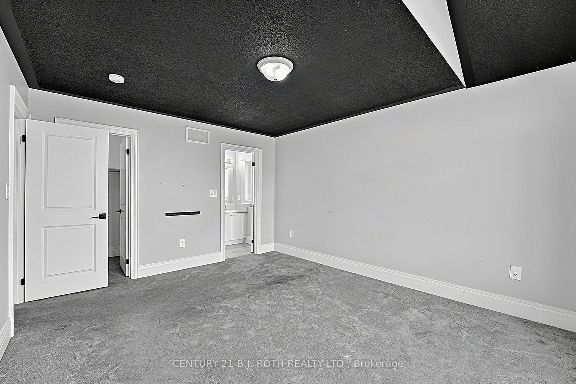 55 Sanford Circle