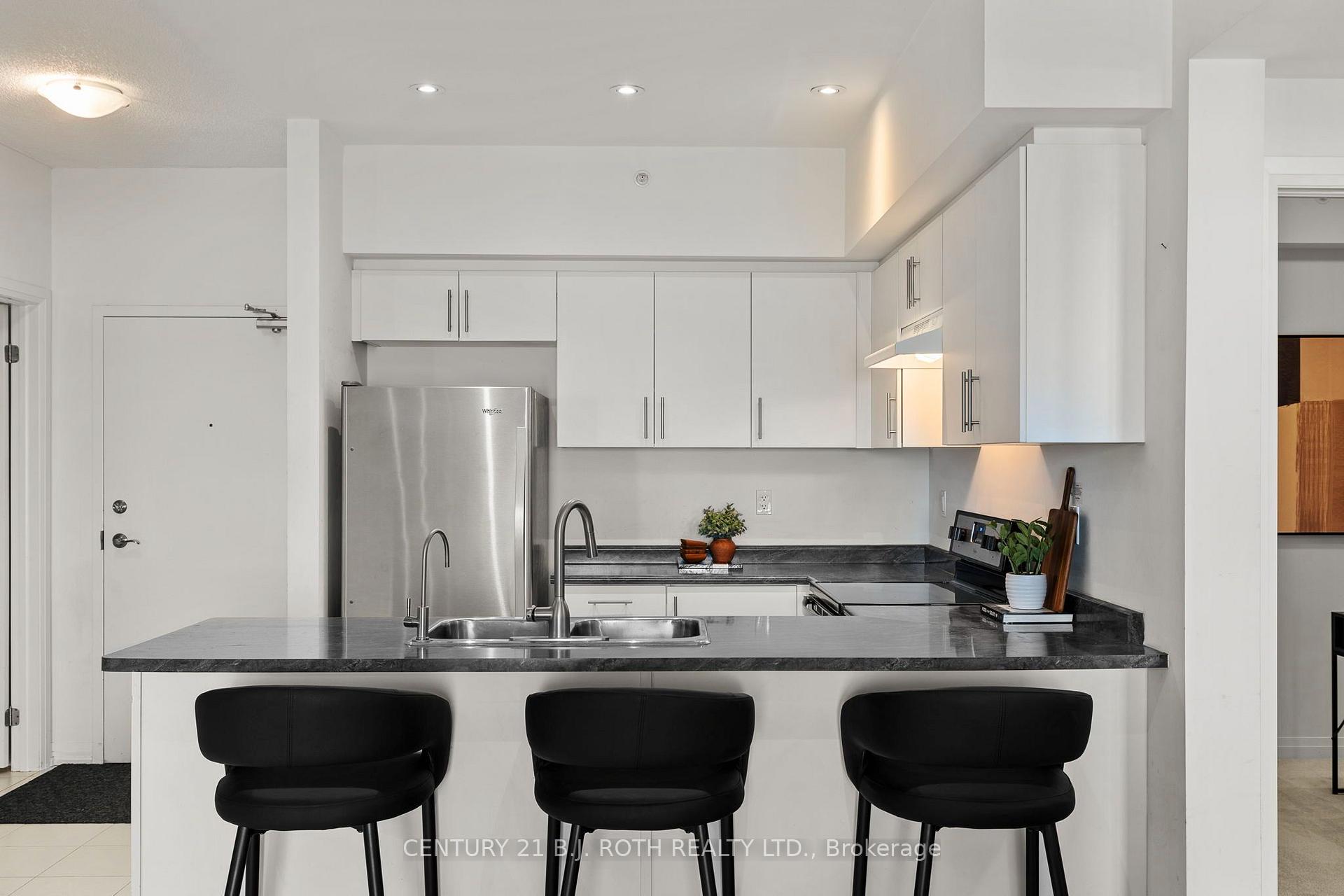 299 Cundles Road E 505