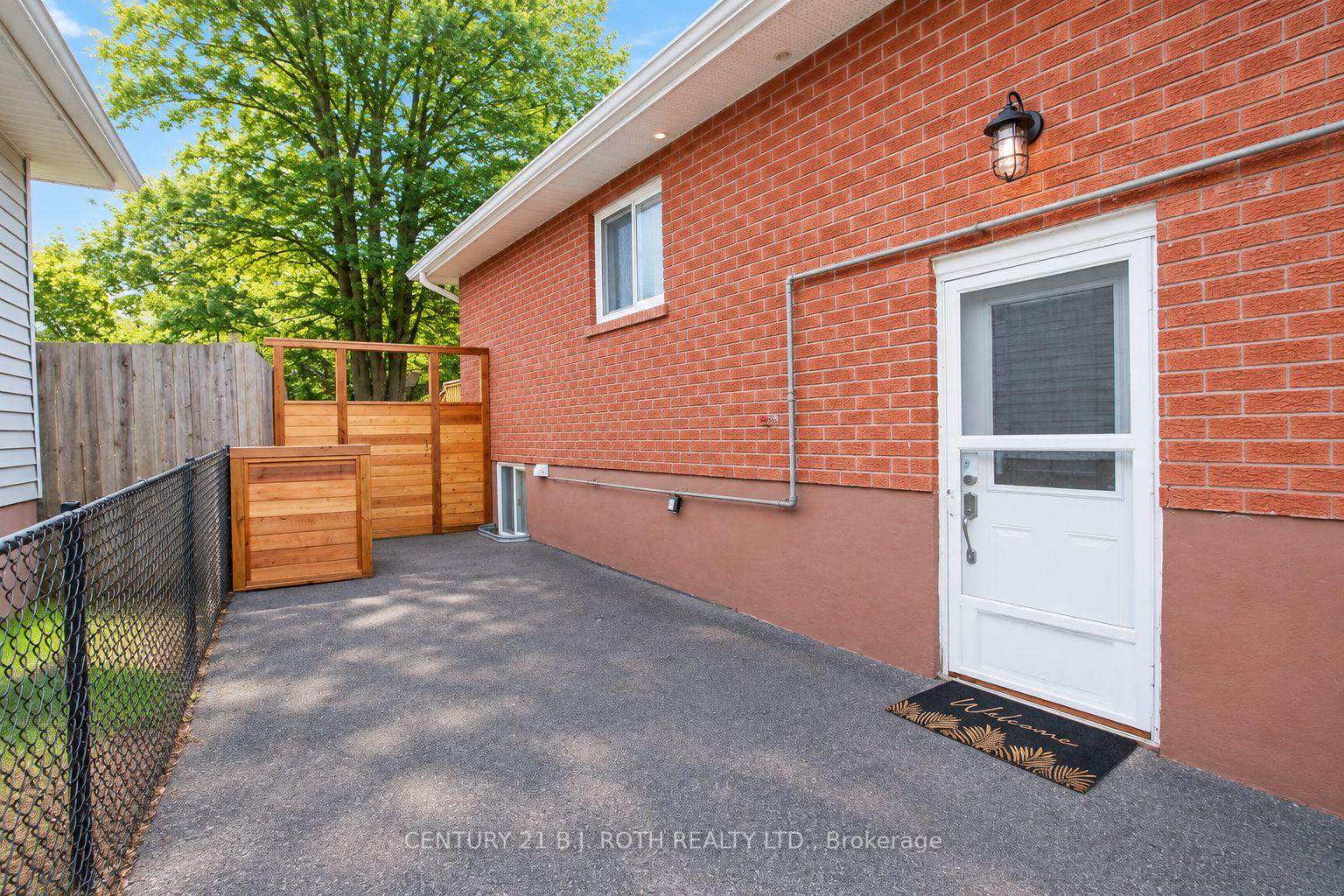 7 Bourgeois Beach Road