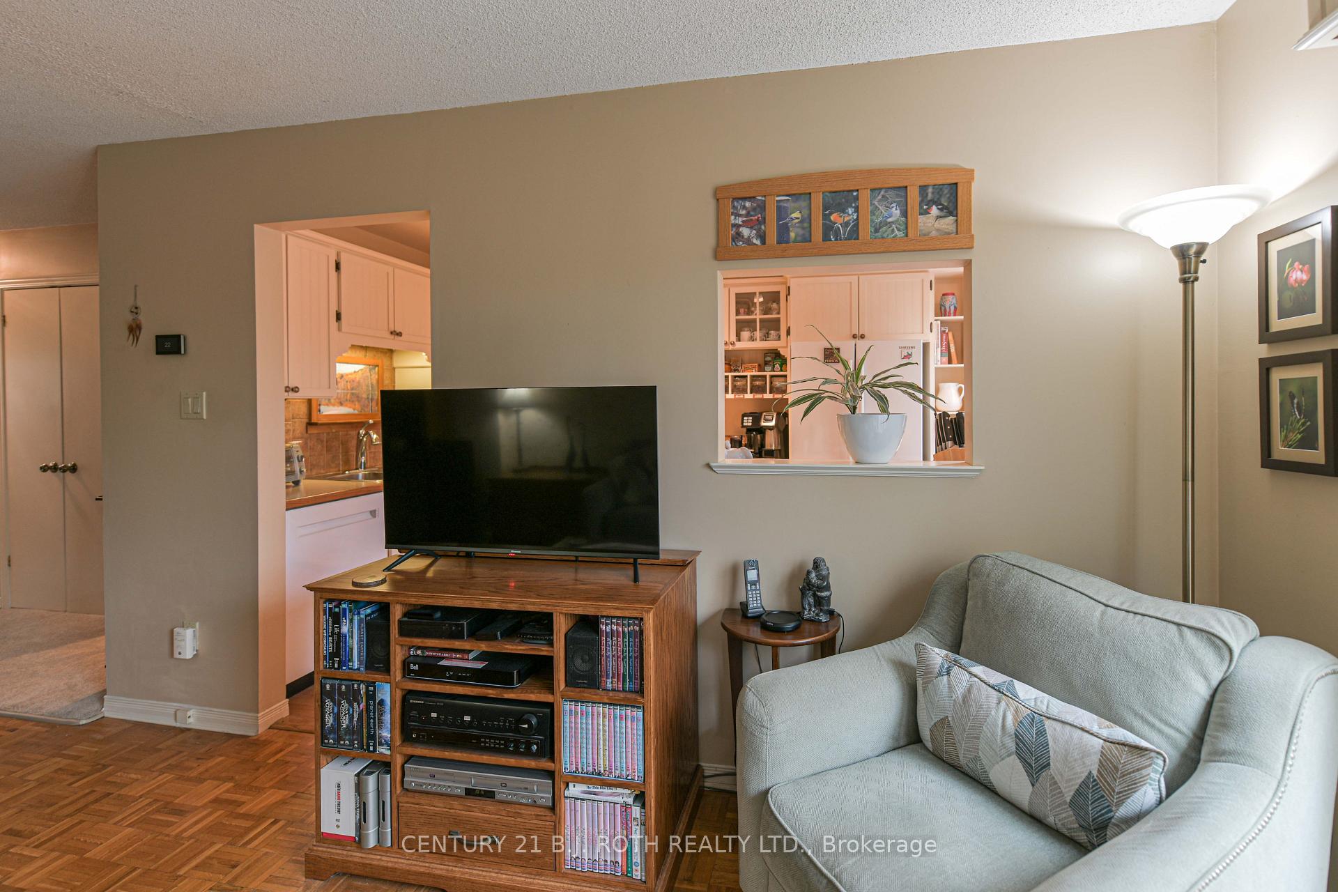 441 Barrie Road 36
