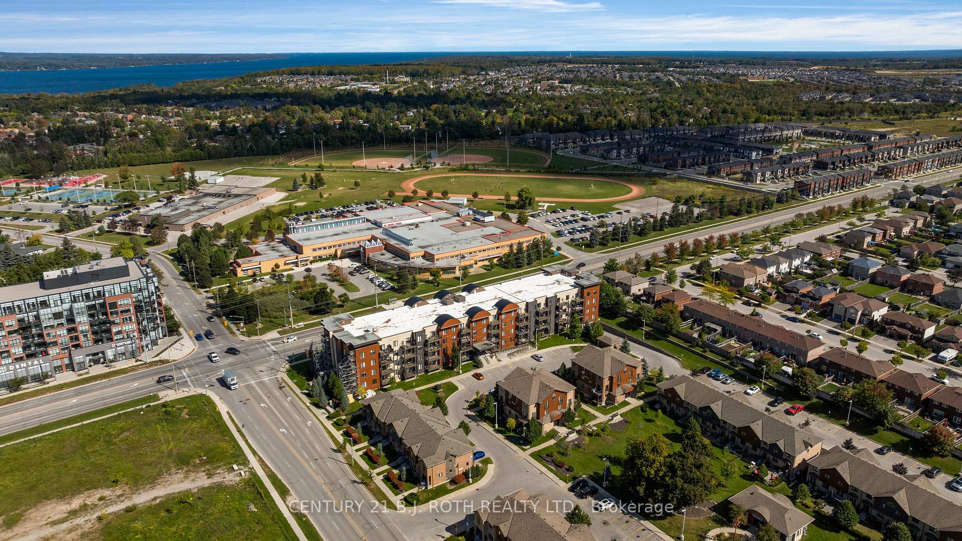 720 Yonge Street 201