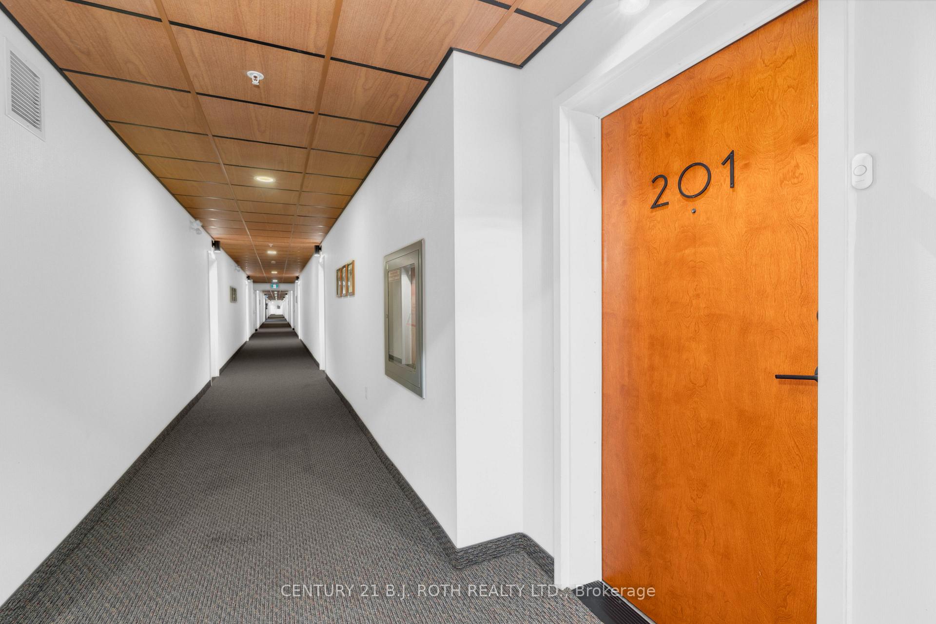 720 Yonge Street 201