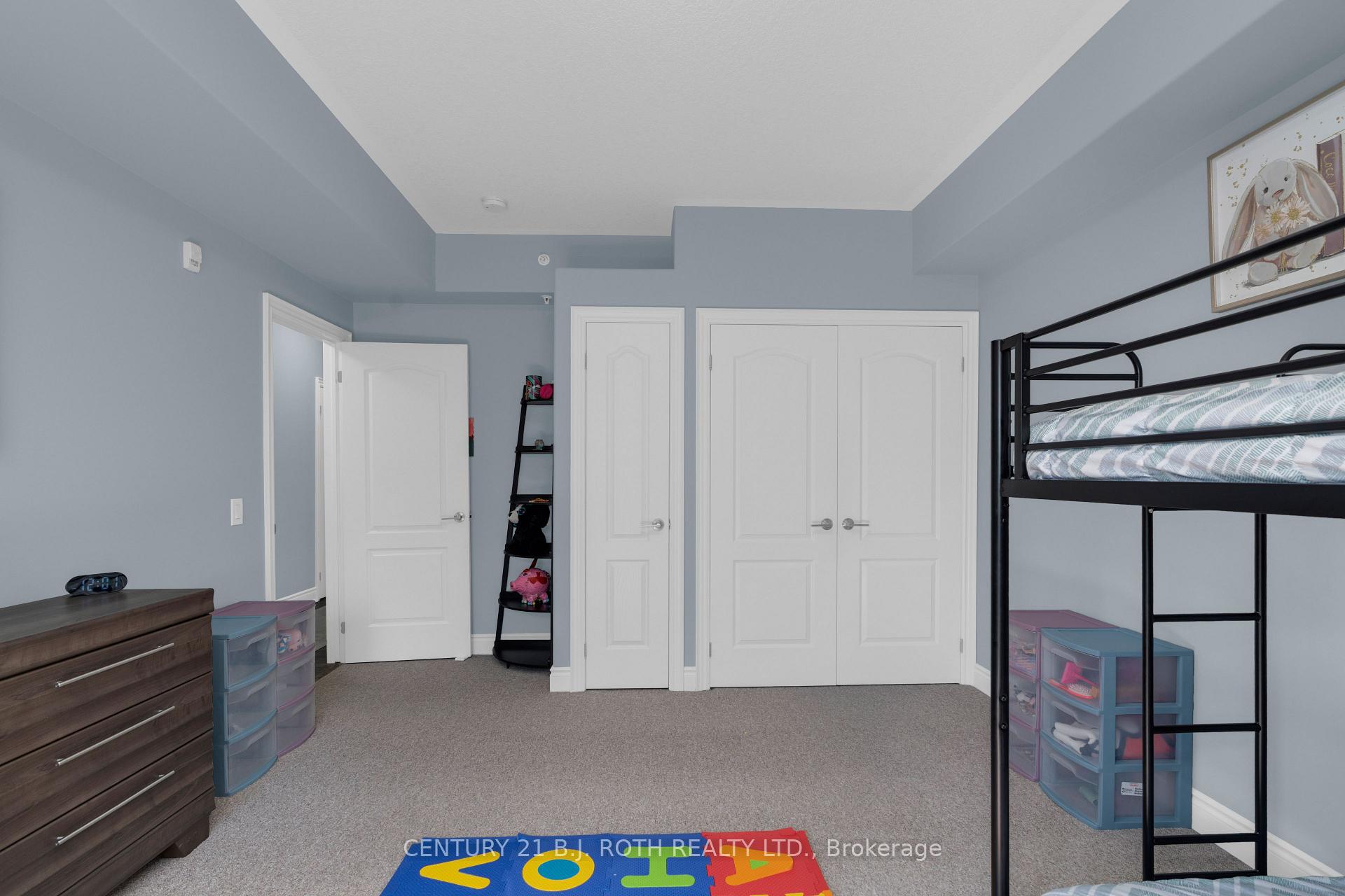 720 Yonge Street 201
