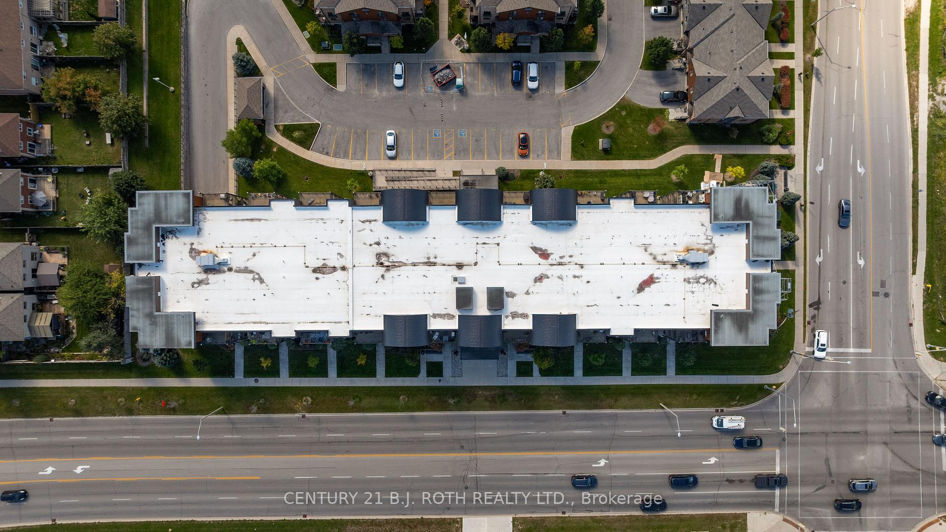 720 Yonge Street 201