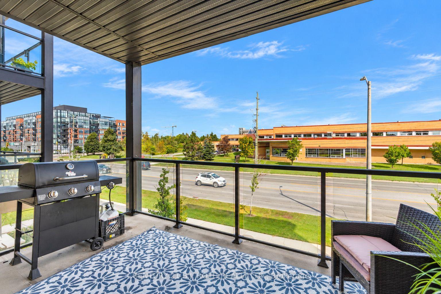 720 Yonge Street 201