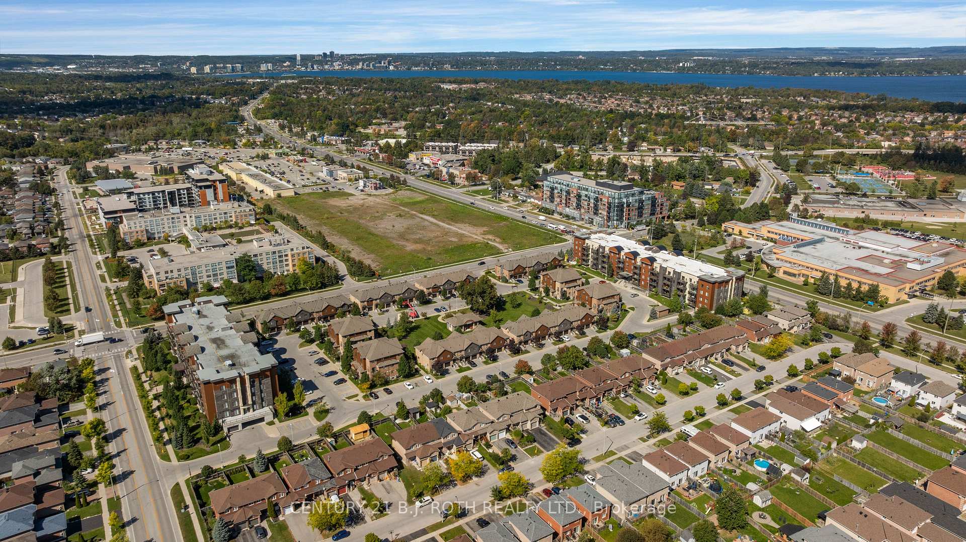 720 Yonge Street 201