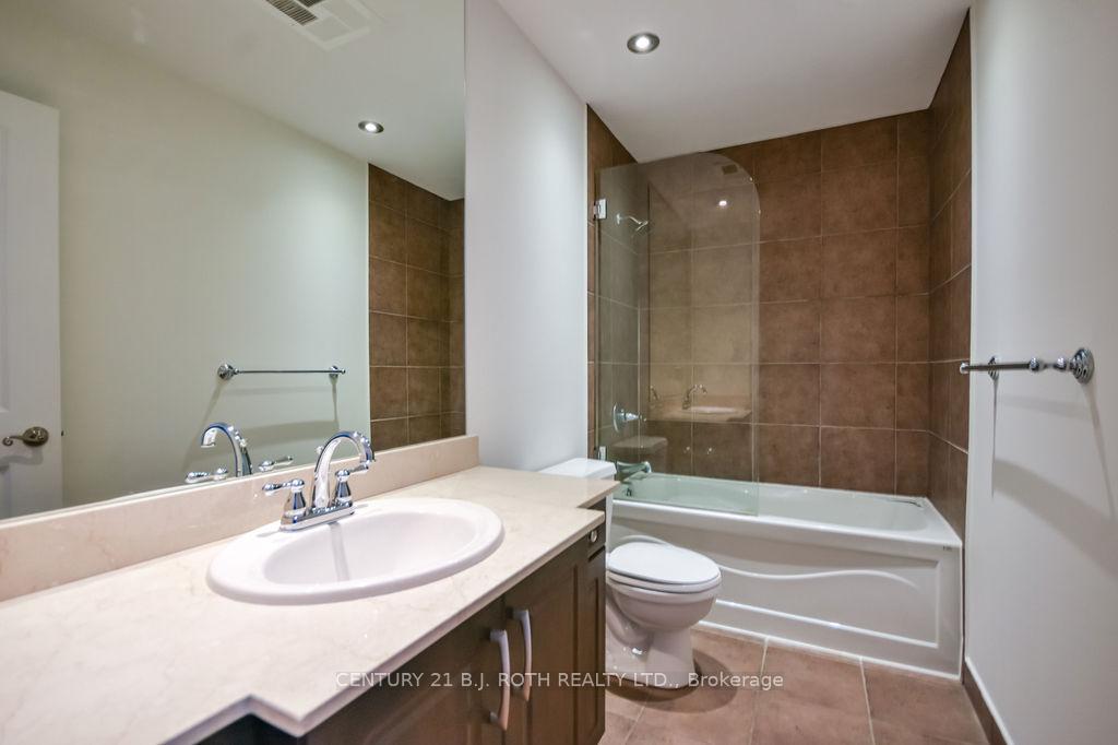 37 ELLEN Street 1505