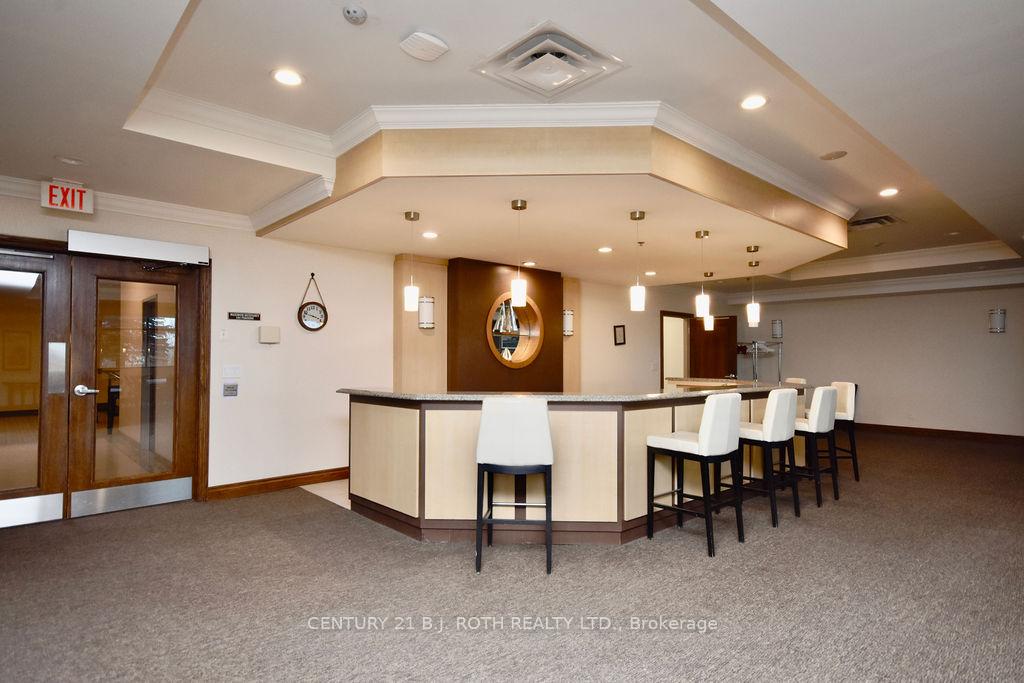37 ELLEN Street 1505