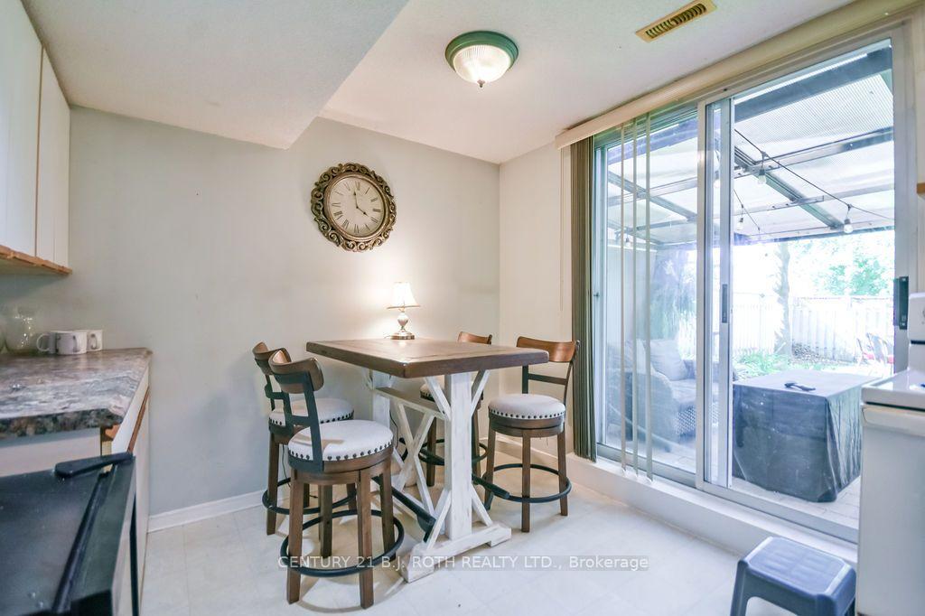24 Grand Forest Drive