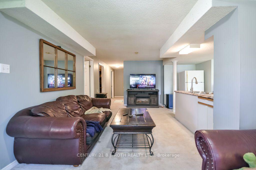 24 Grand Forest Drive