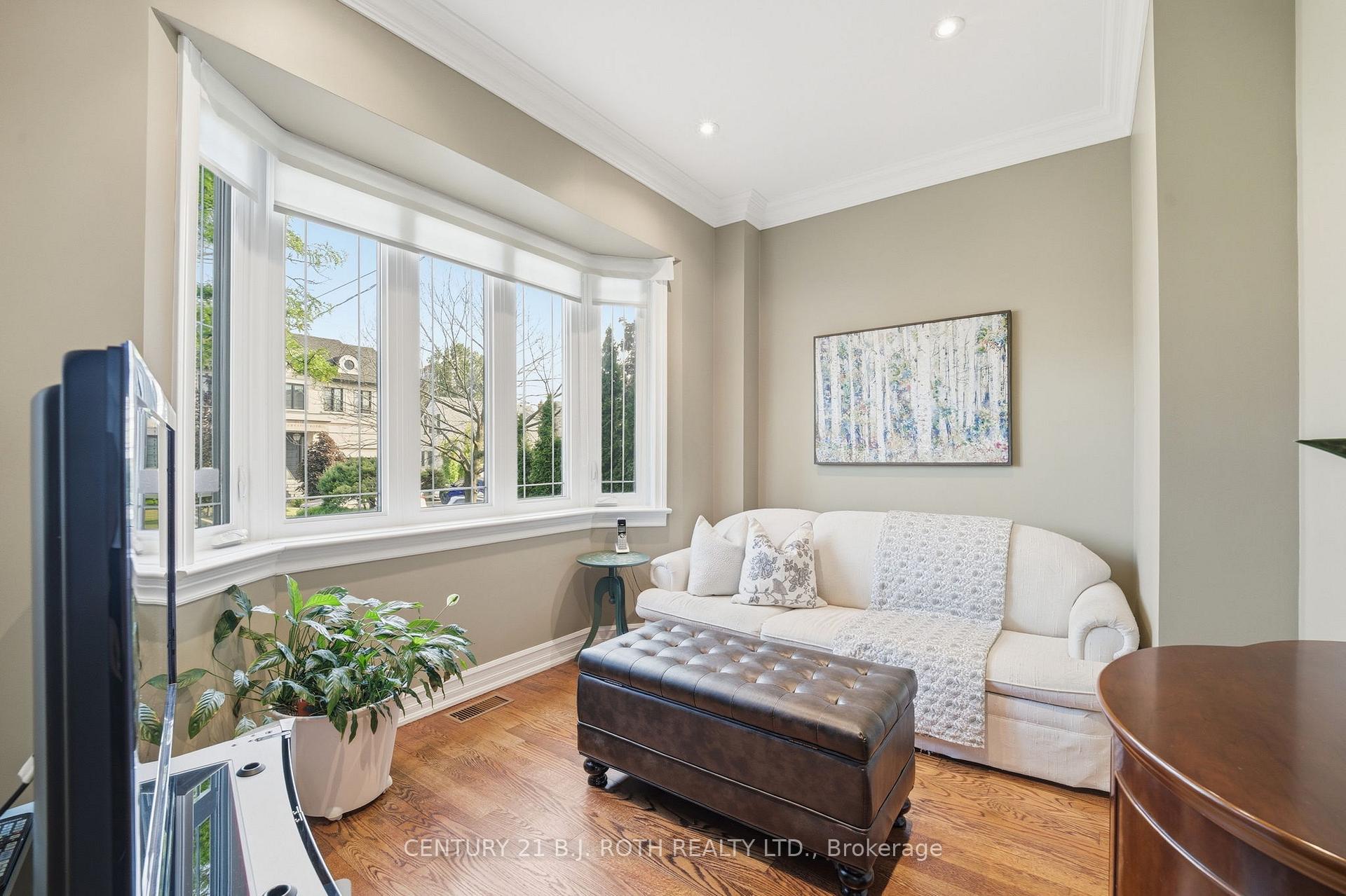 20 Creston Road, Toronto