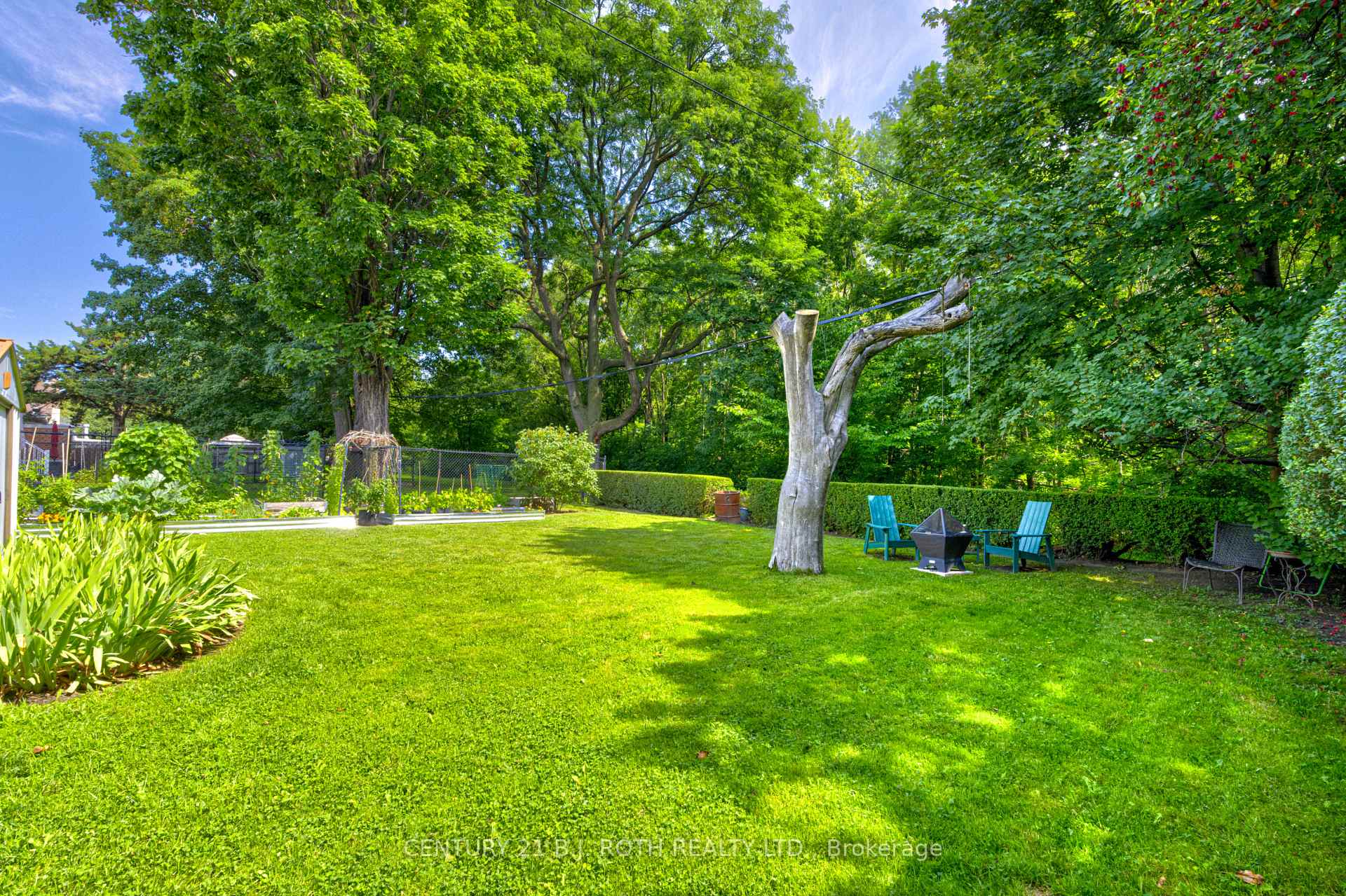 109 Wincott Drive, Toronto