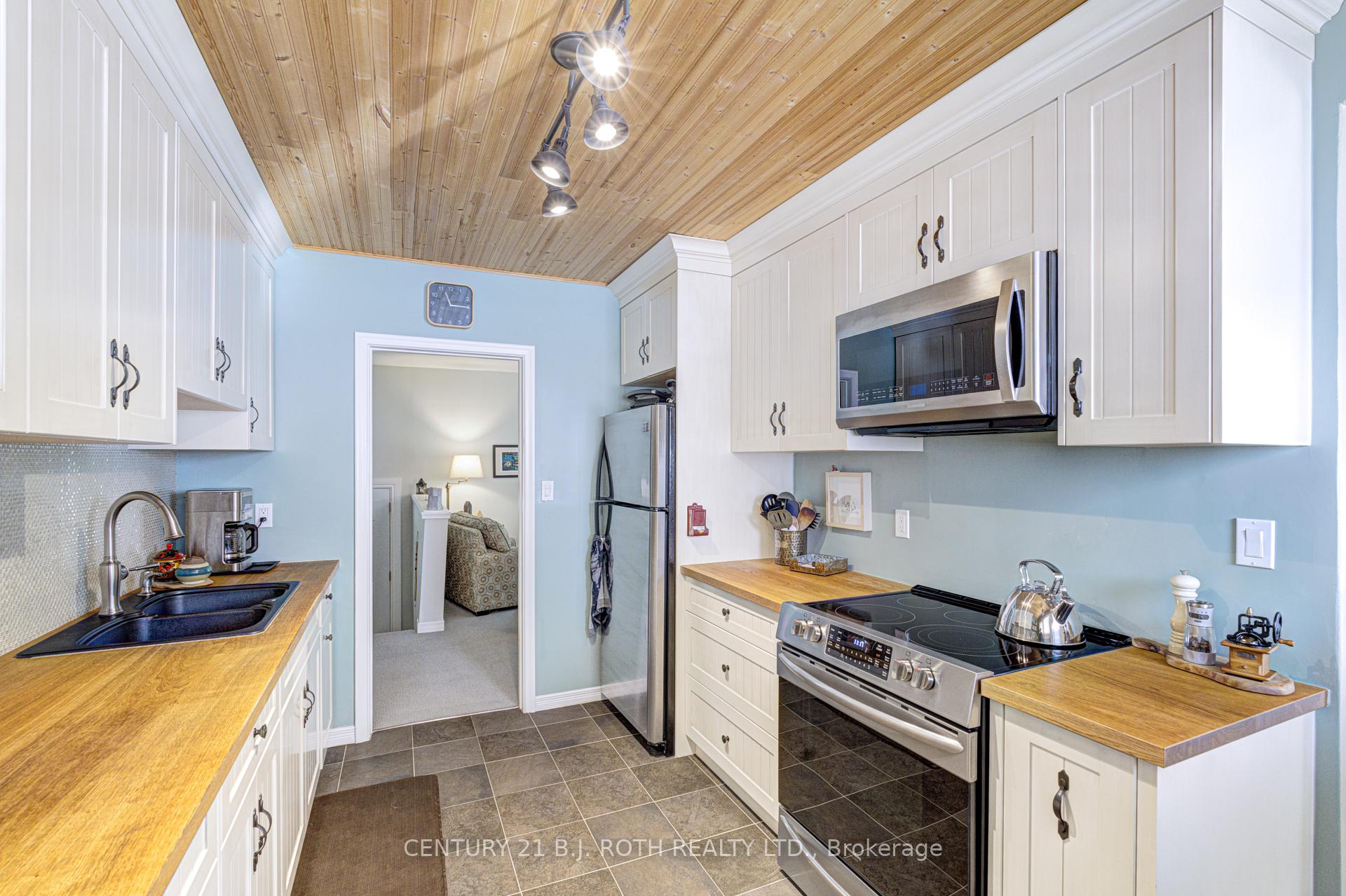 109 Wincott Drive, Toronto