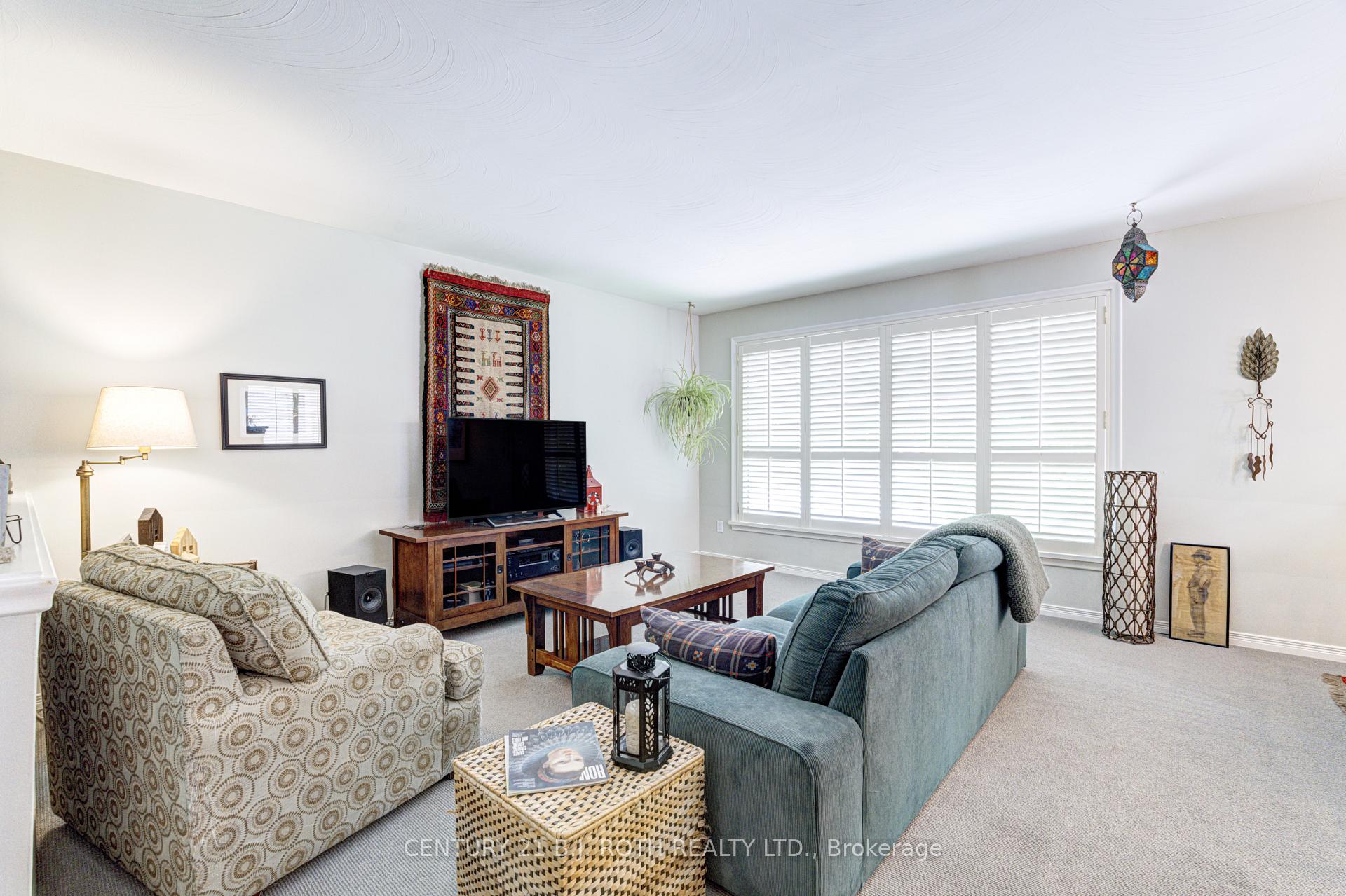 109 Wincott Drive, Toronto