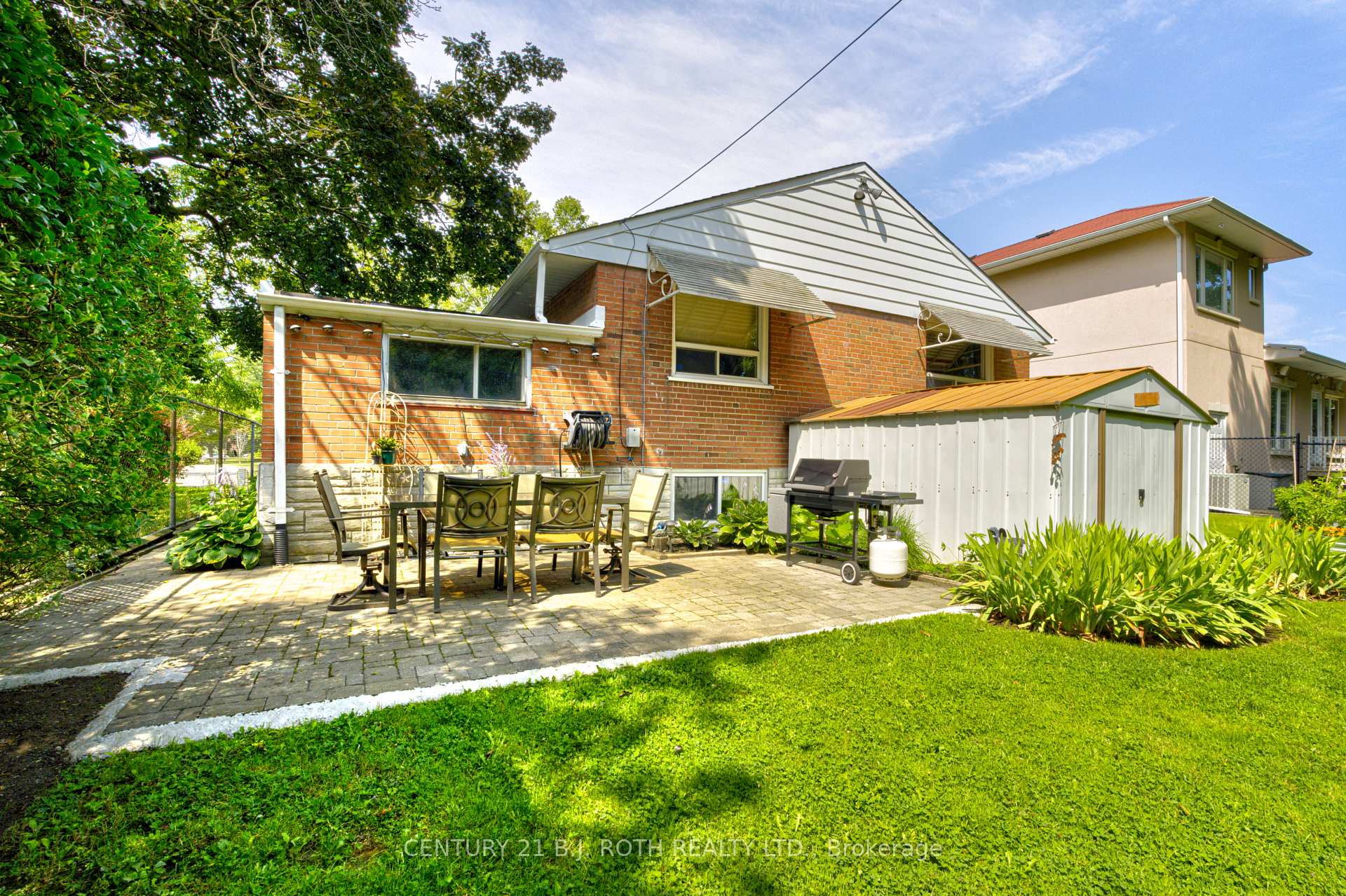 109 Wincott Drive, Toronto