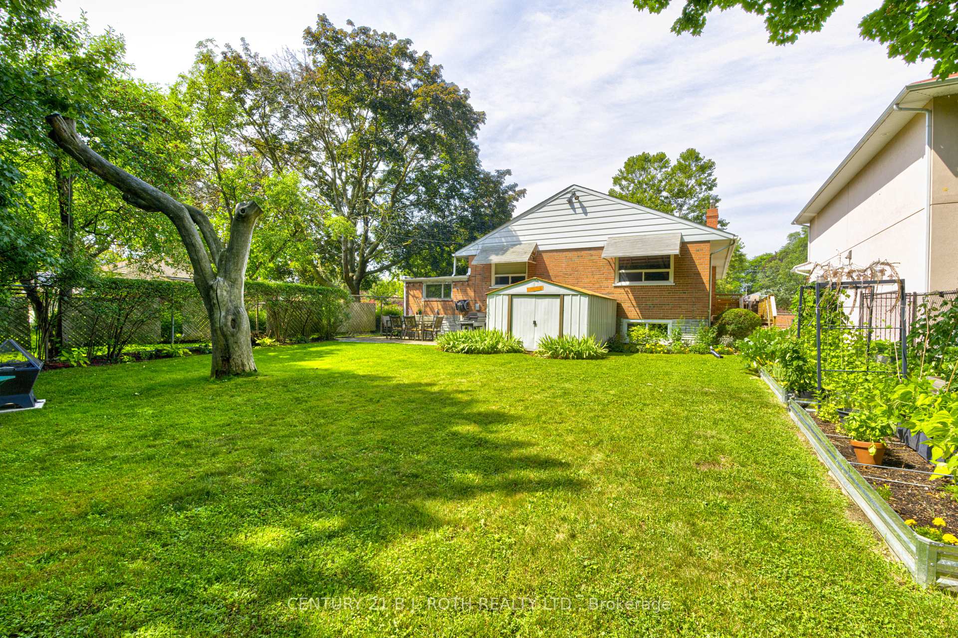 109 Wincott Drive, Toronto