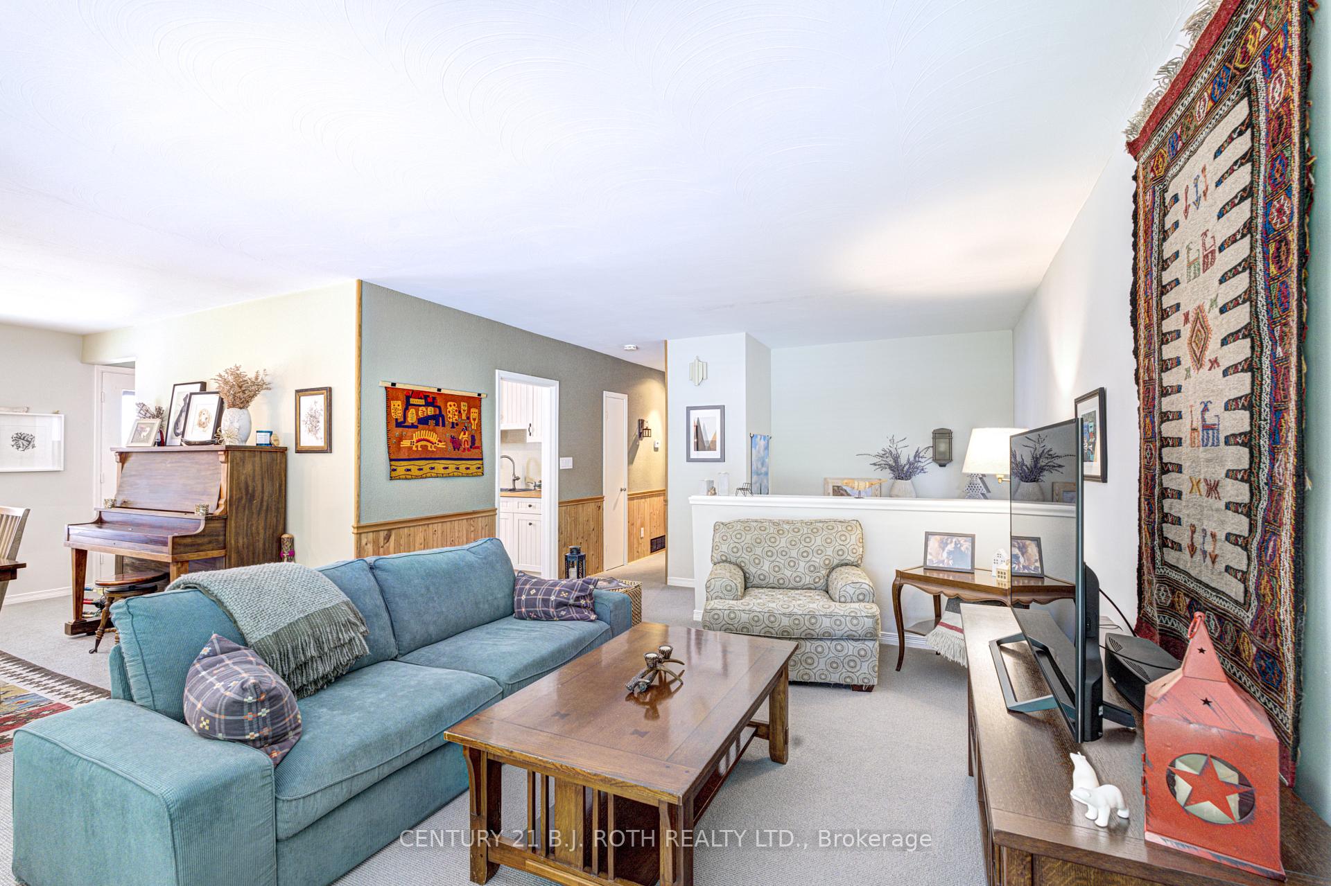 109 Wincott Drive, Toronto
