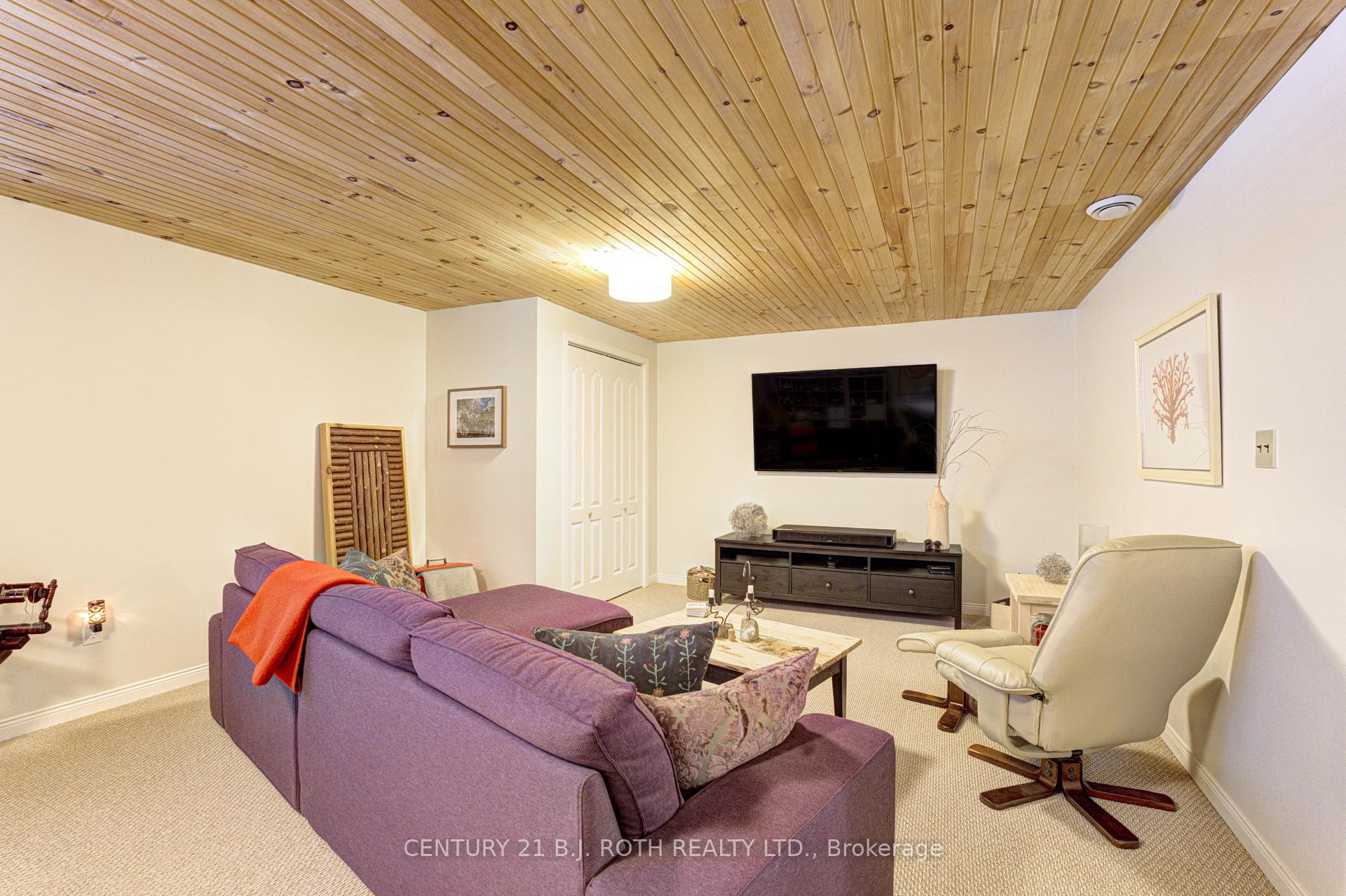 109 Wincott Drive, Toronto