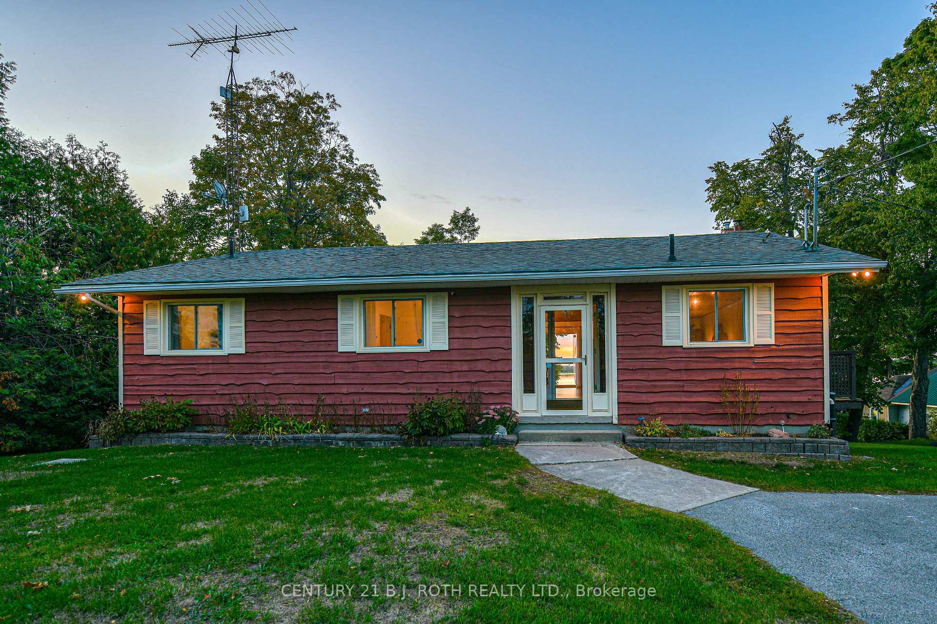 71 Campbell Beach Road