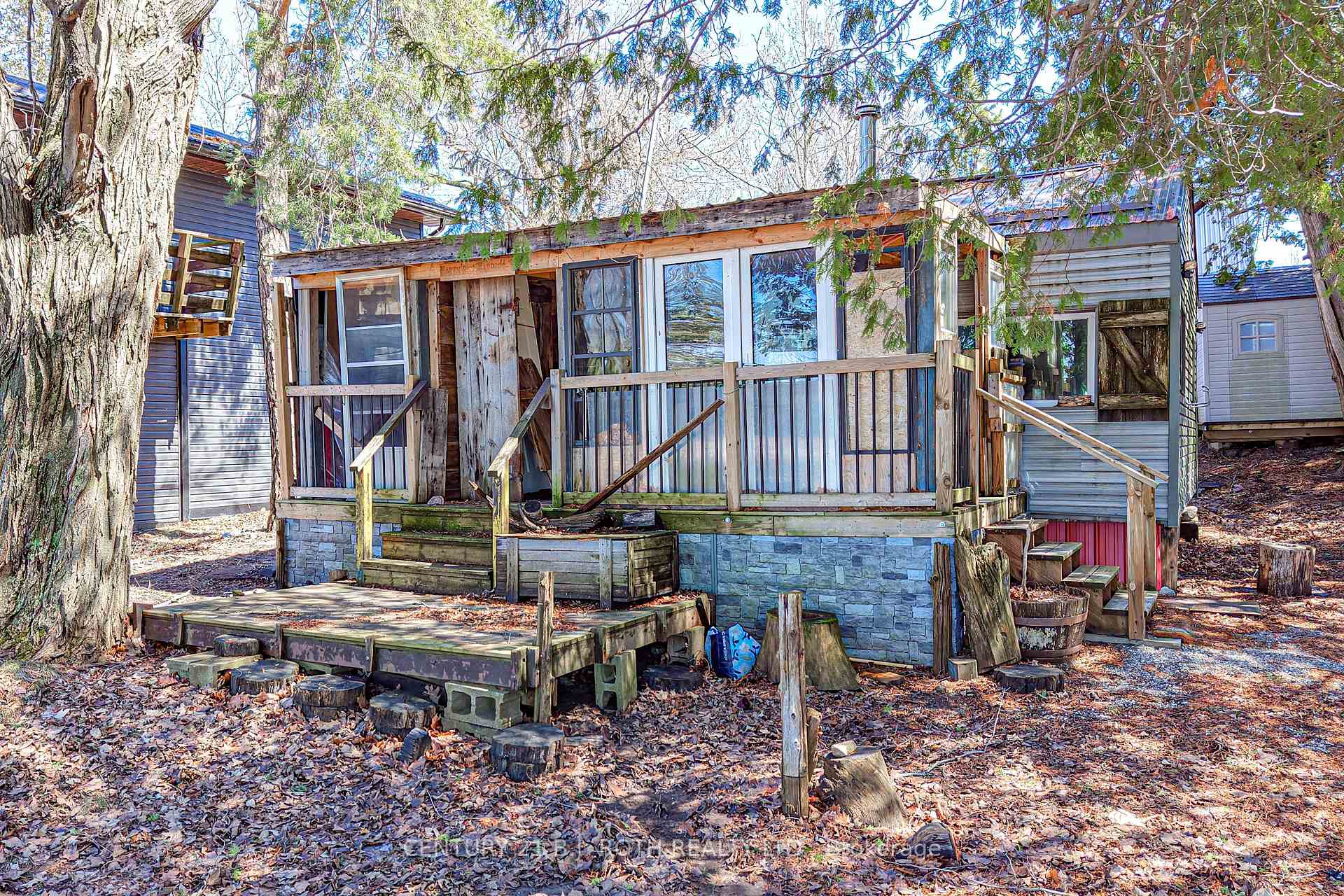 230-232 Lake Dalrymple Road 1