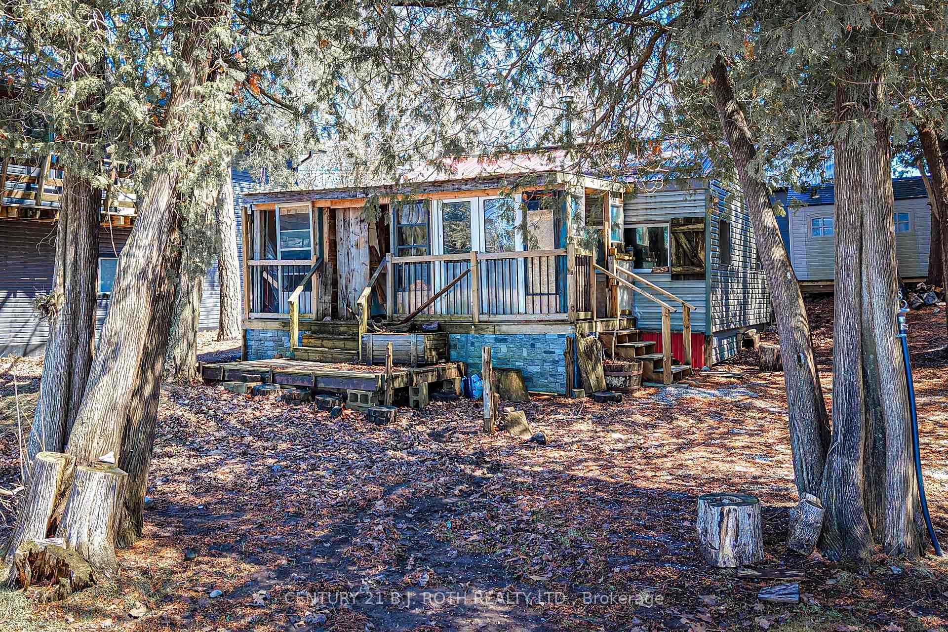 230-232 Lake Dalrymple Road 1