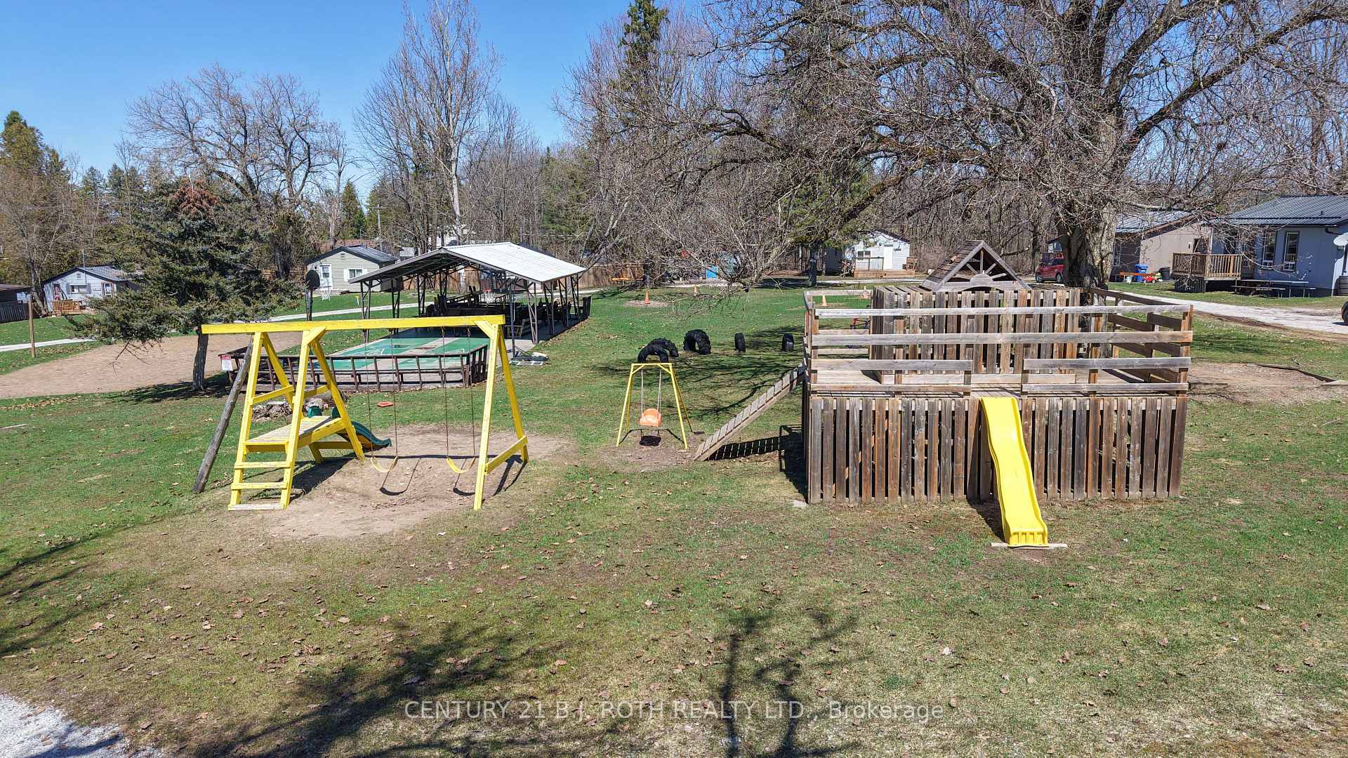 230-232 Lake Dalrymple Road 1
