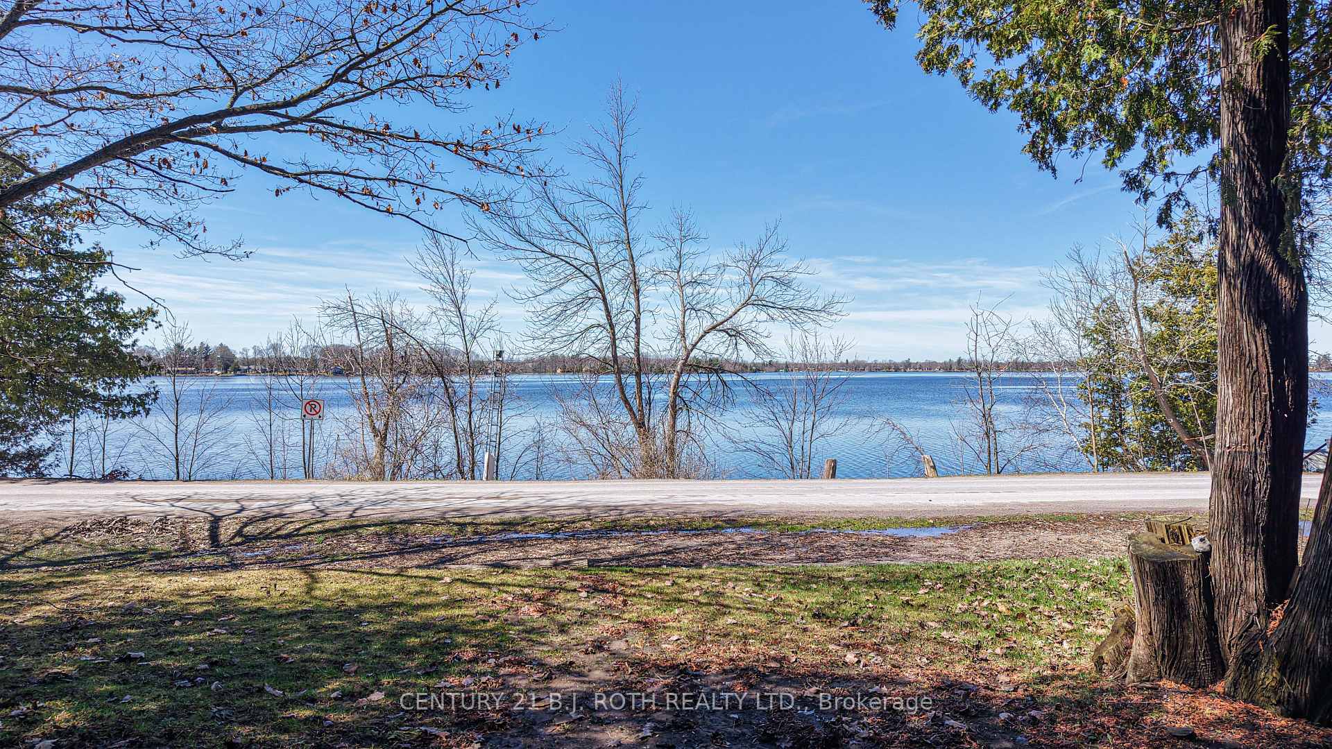 230-232 Lake Dalrymple Road 1