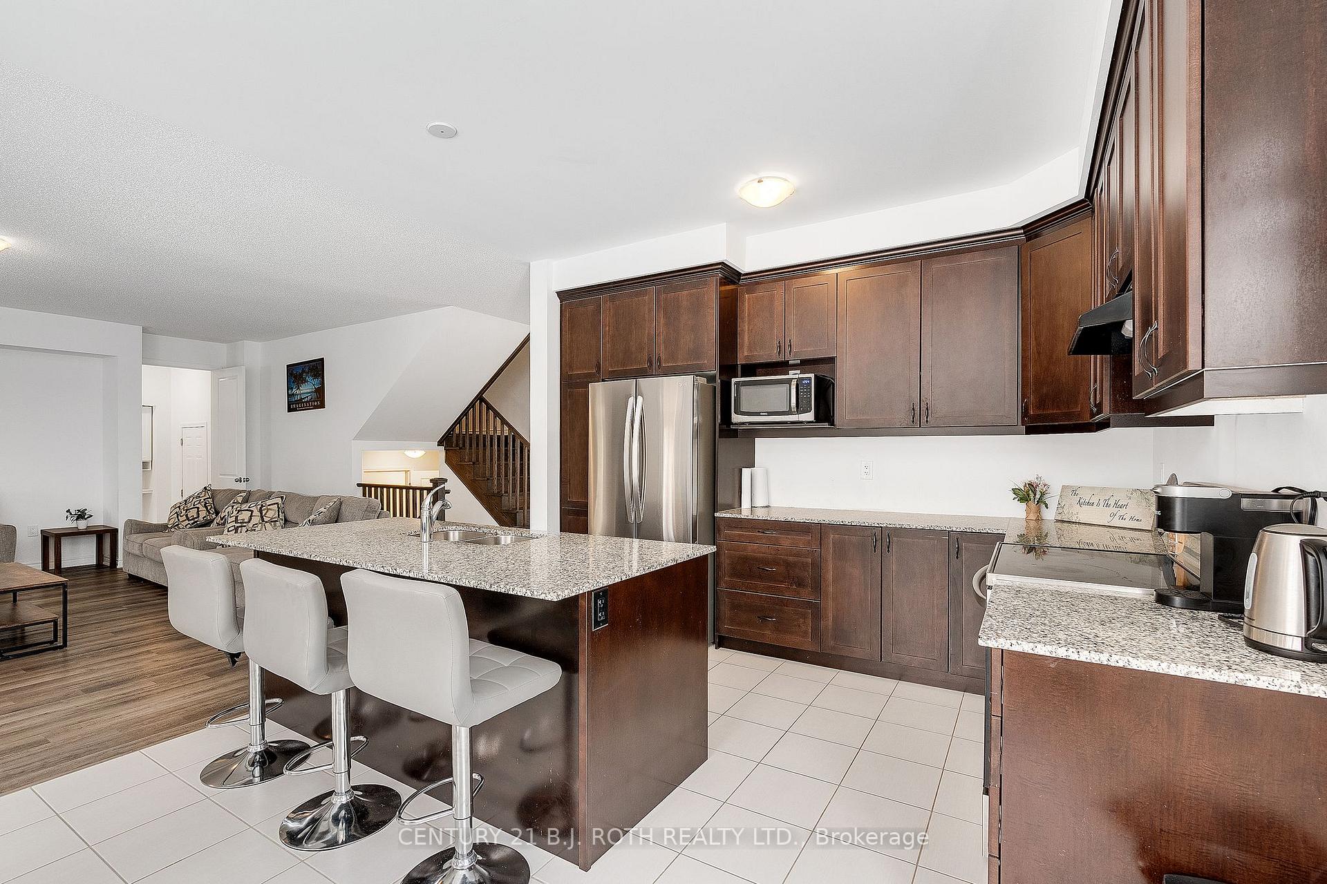 22 Dyer Crescent