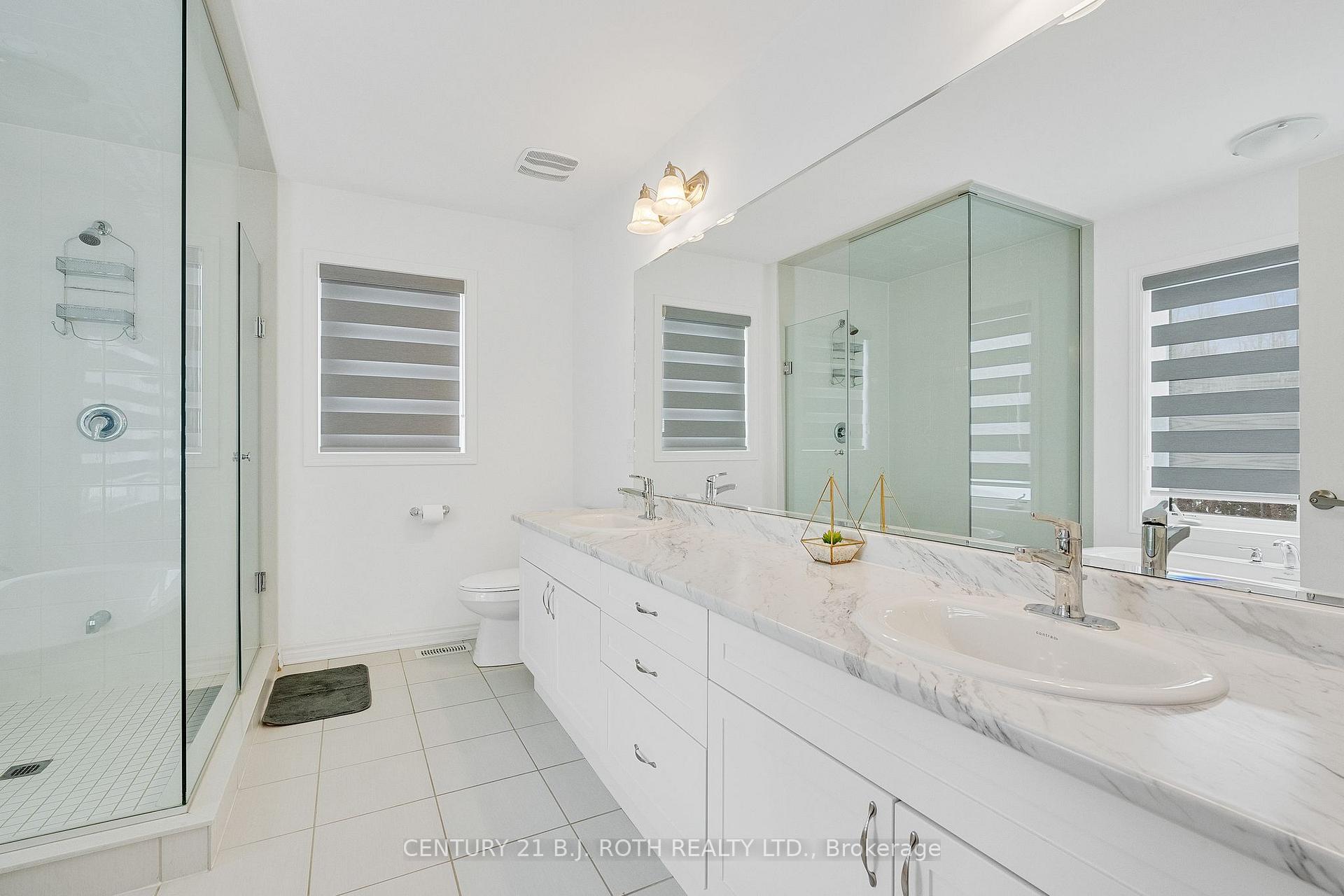 22 Dyer Crescent