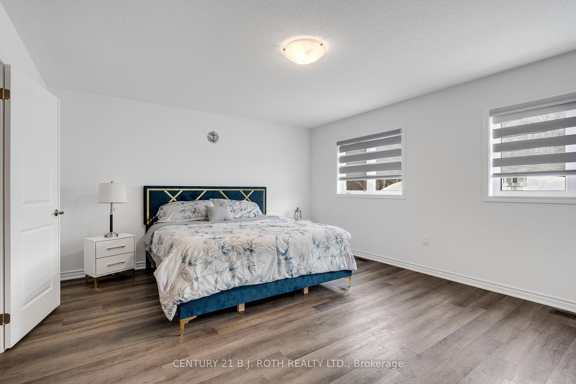22 Dyer Crescent