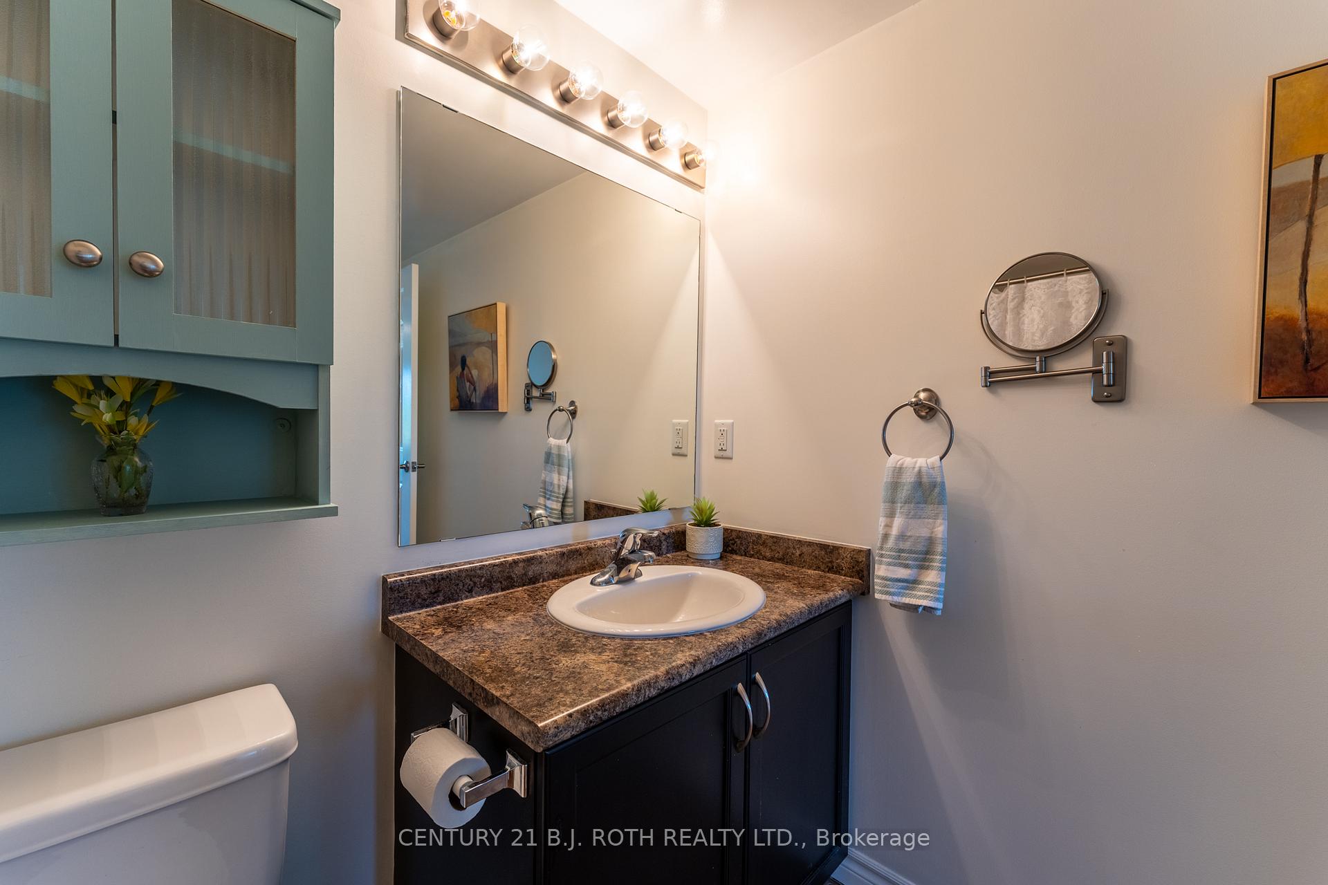 67 Kingsbury Square 403