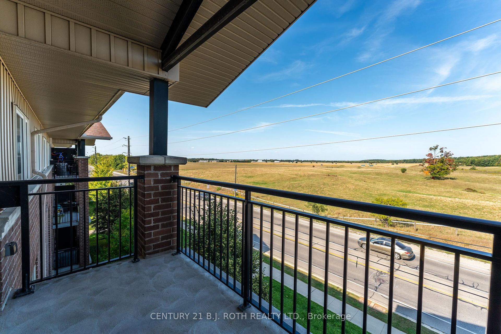 67 Kingsbury Square 403