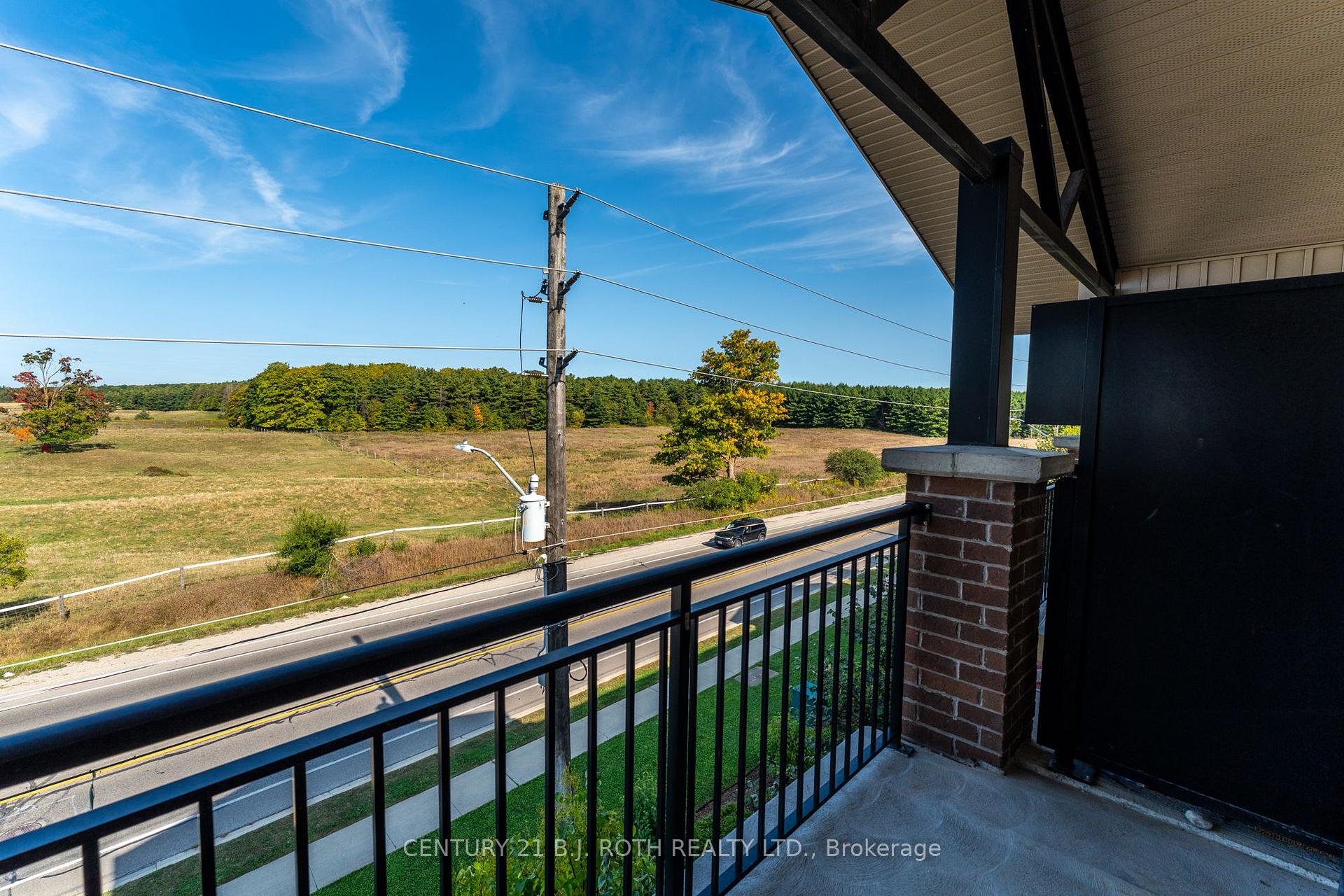67 Kingsbury Square 403
