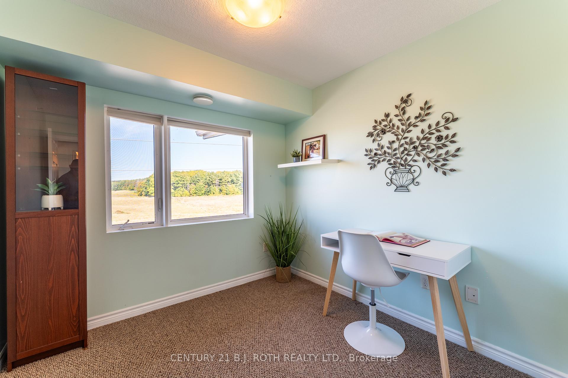 67 Kingsbury Square 403