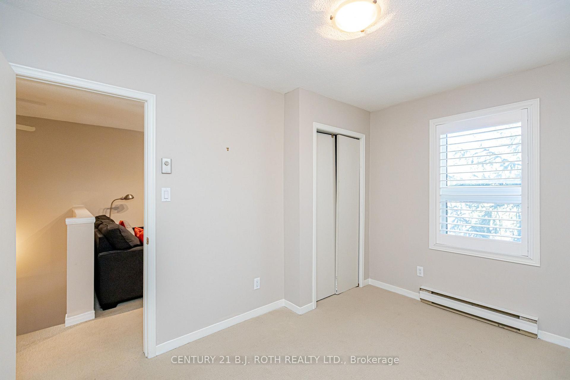 127 Alfred Street W 90