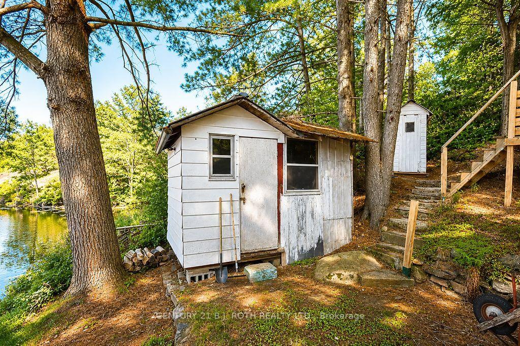 11107 DEVILLS LAKE Road
