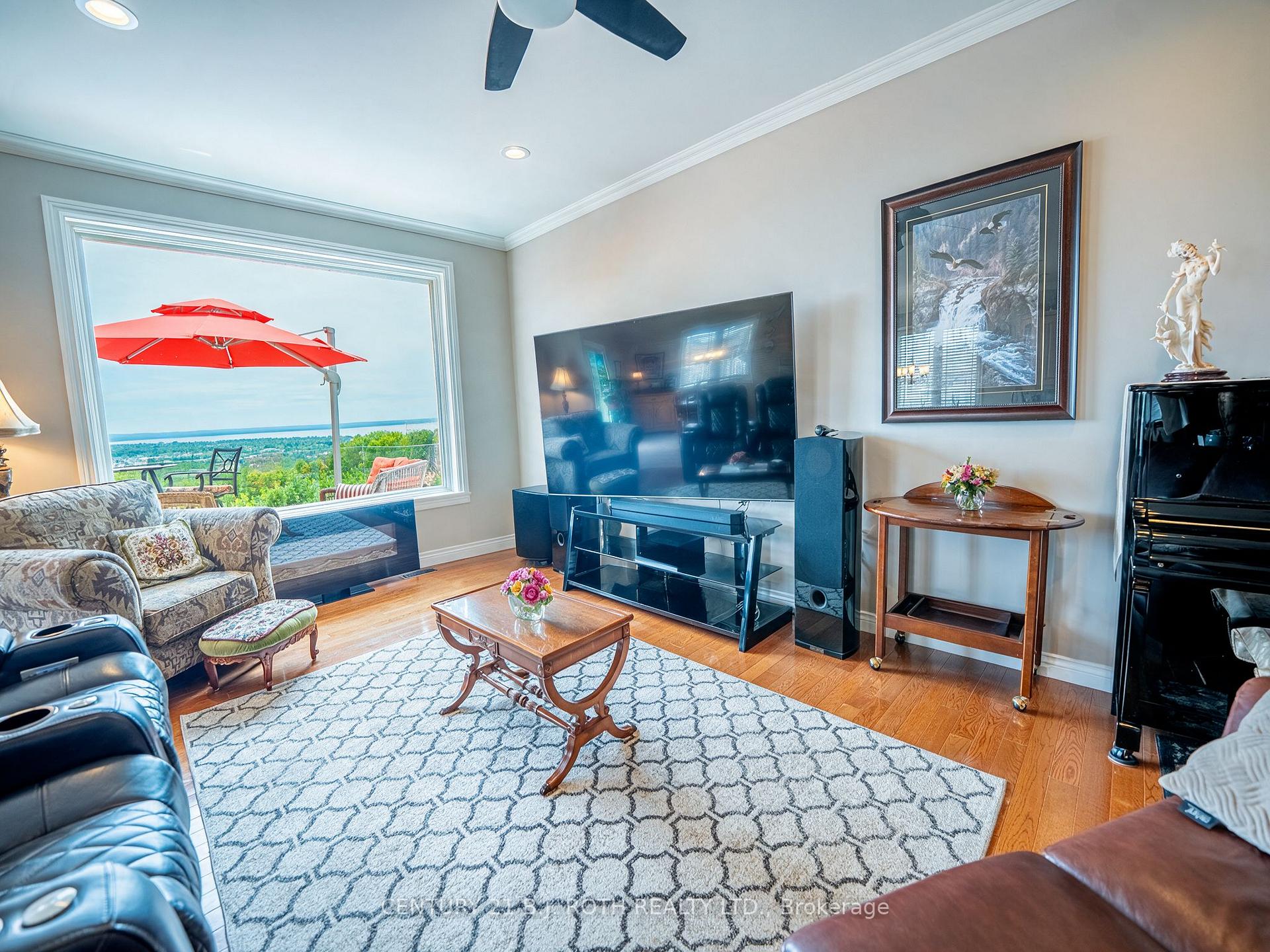 6 Mapleview Place
