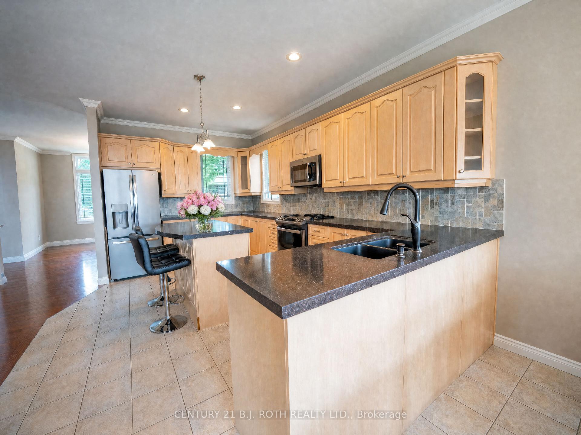 6 Mapleview Place